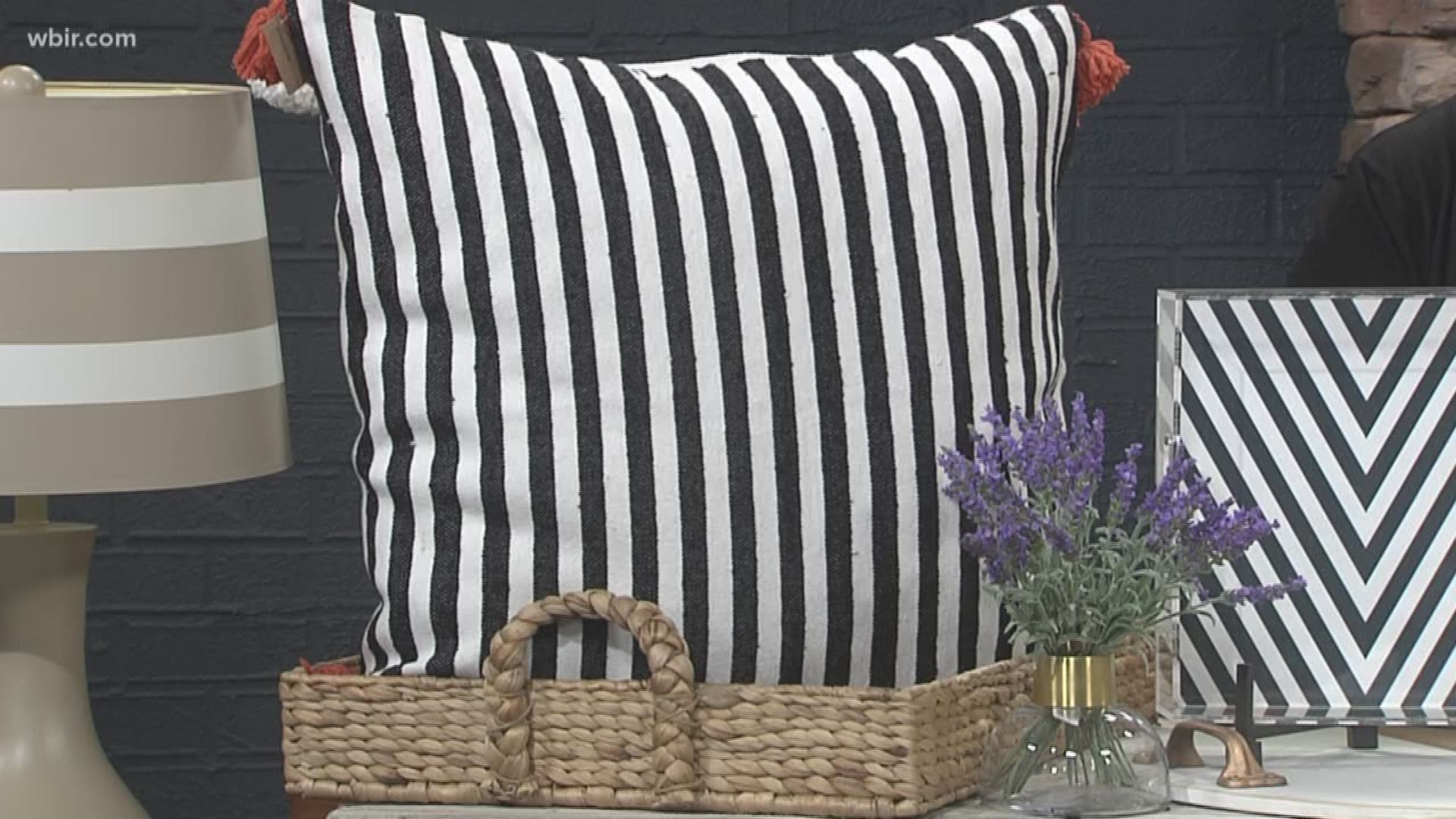 Diana from Bliss Home shows us how to decorate with stripes.