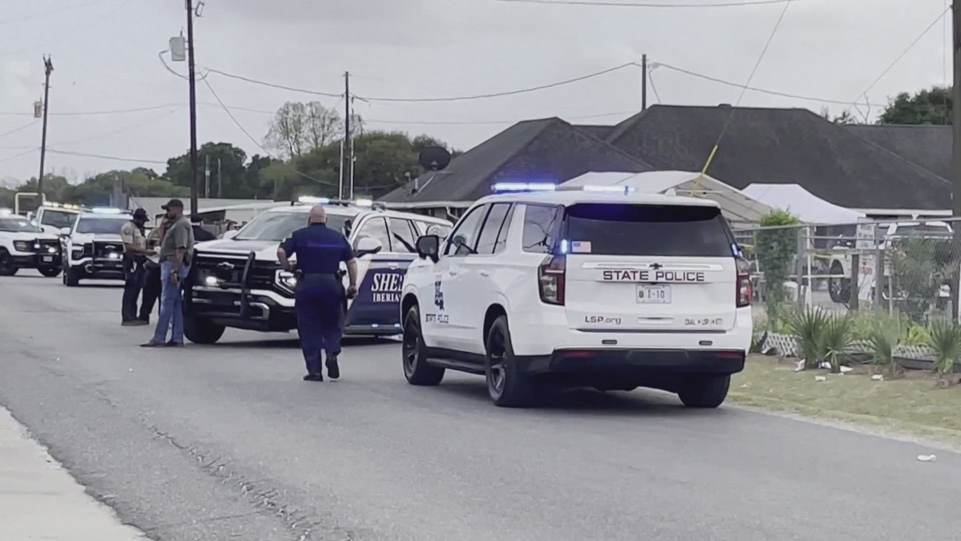 Alleged drunk driver arrested after car hits parade-goers in New Iberia ...