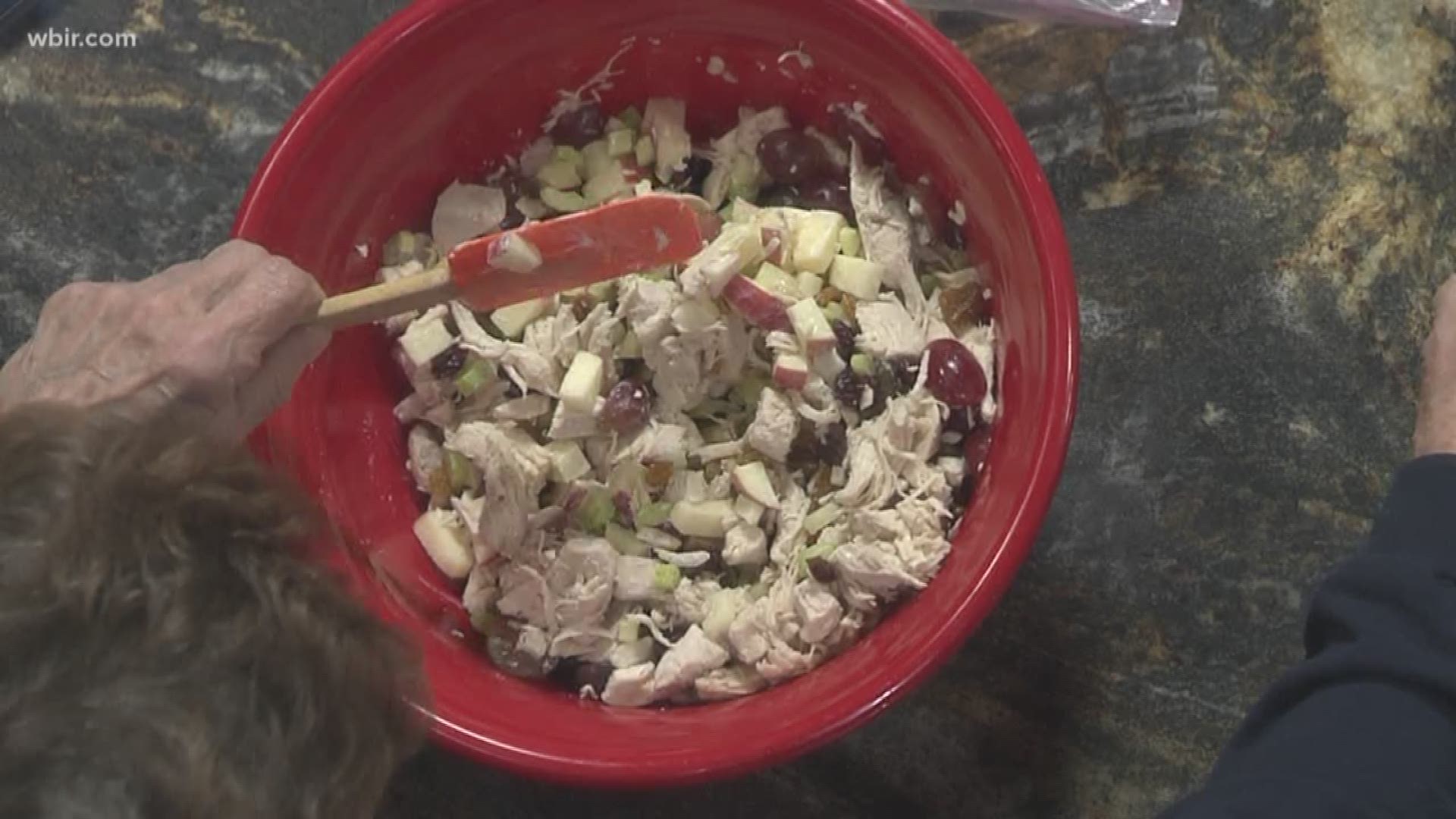 Miss Olivia shares a recipe for chicken salad that has plenty of flavor.
Oct. 24, 2081-4pm