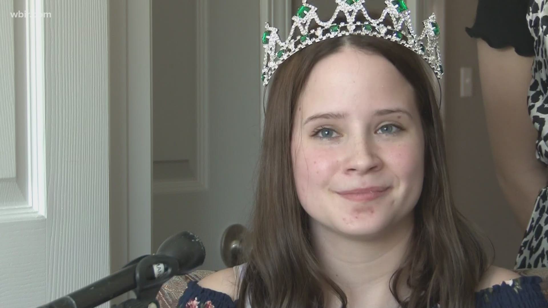 Gatlinburg is getting ready for extra sparkles and sashes. Queens from East Tennessee will compete in their first-ever state special needs pageant.
