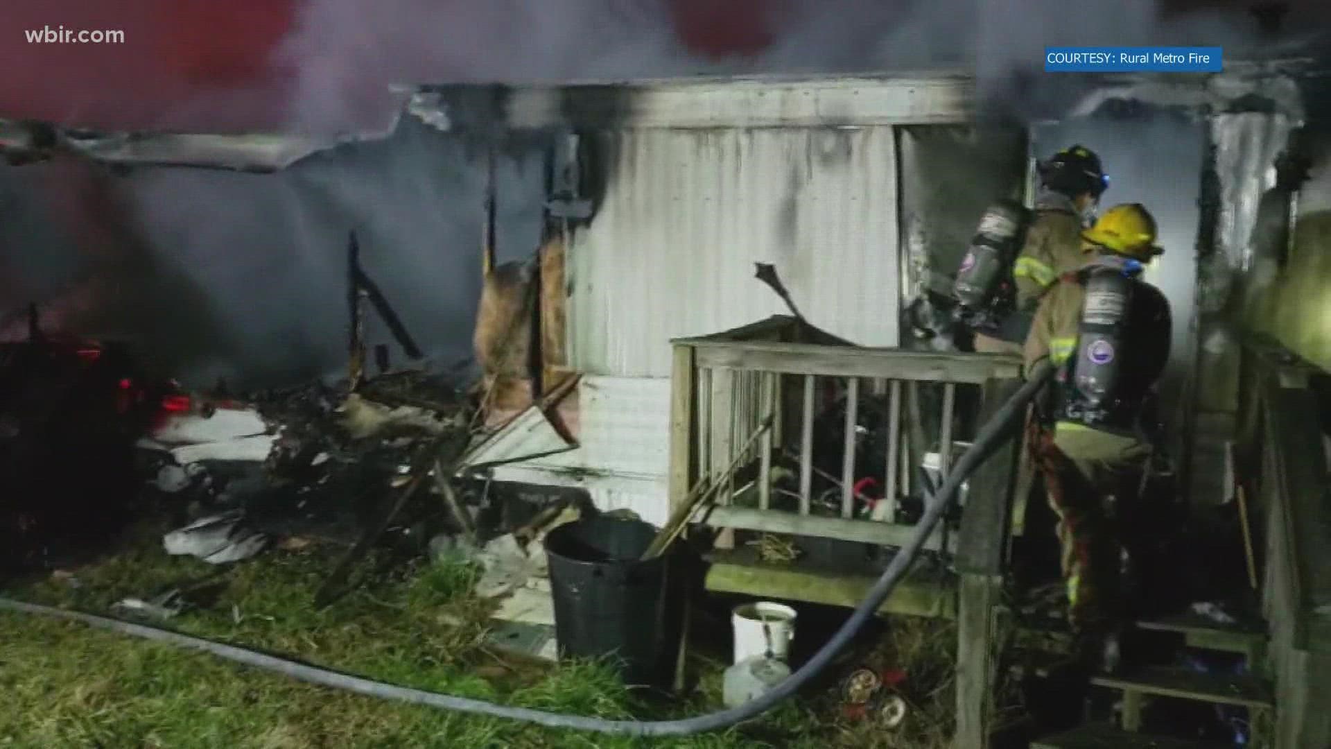 The fire occured around 4:00 a.m. in East Knox County.