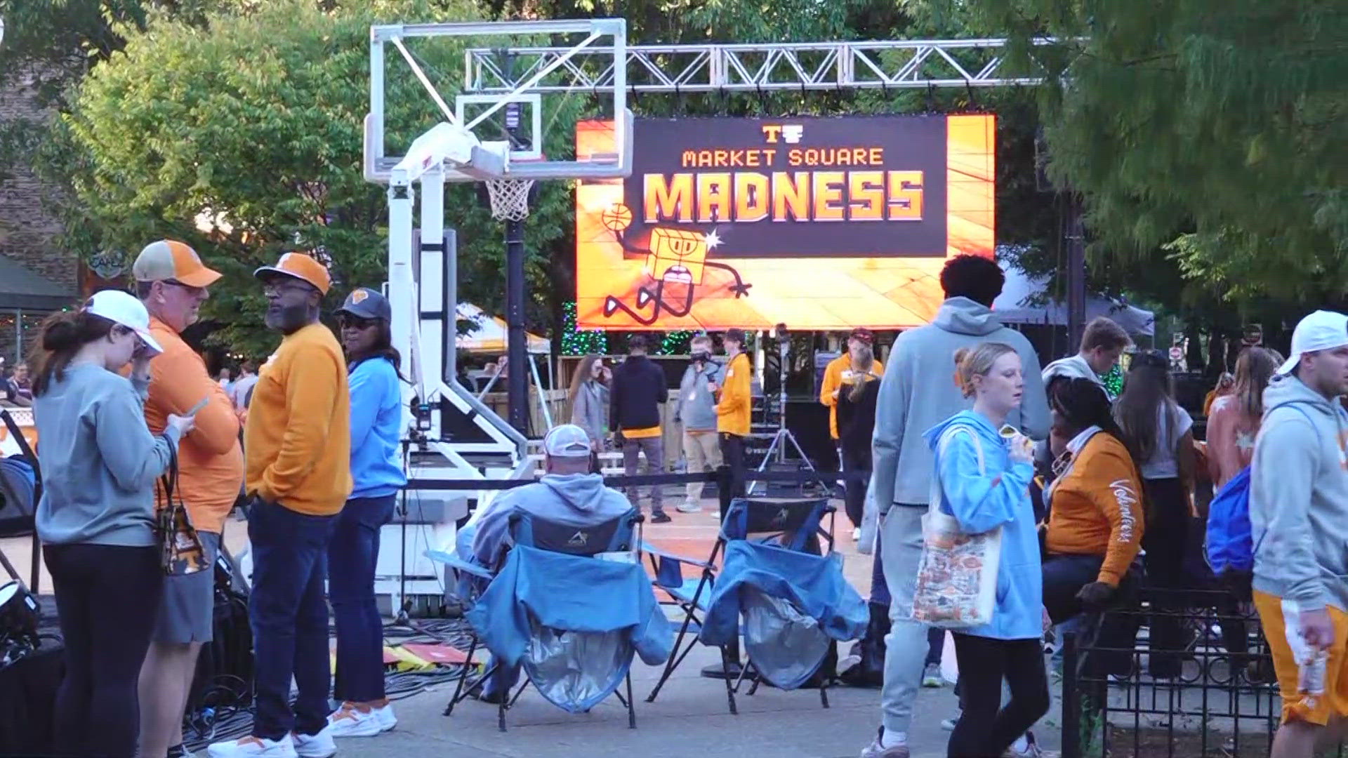 The Lady Vols and Vols hoop teams will show off their skills at Market Square Madness.