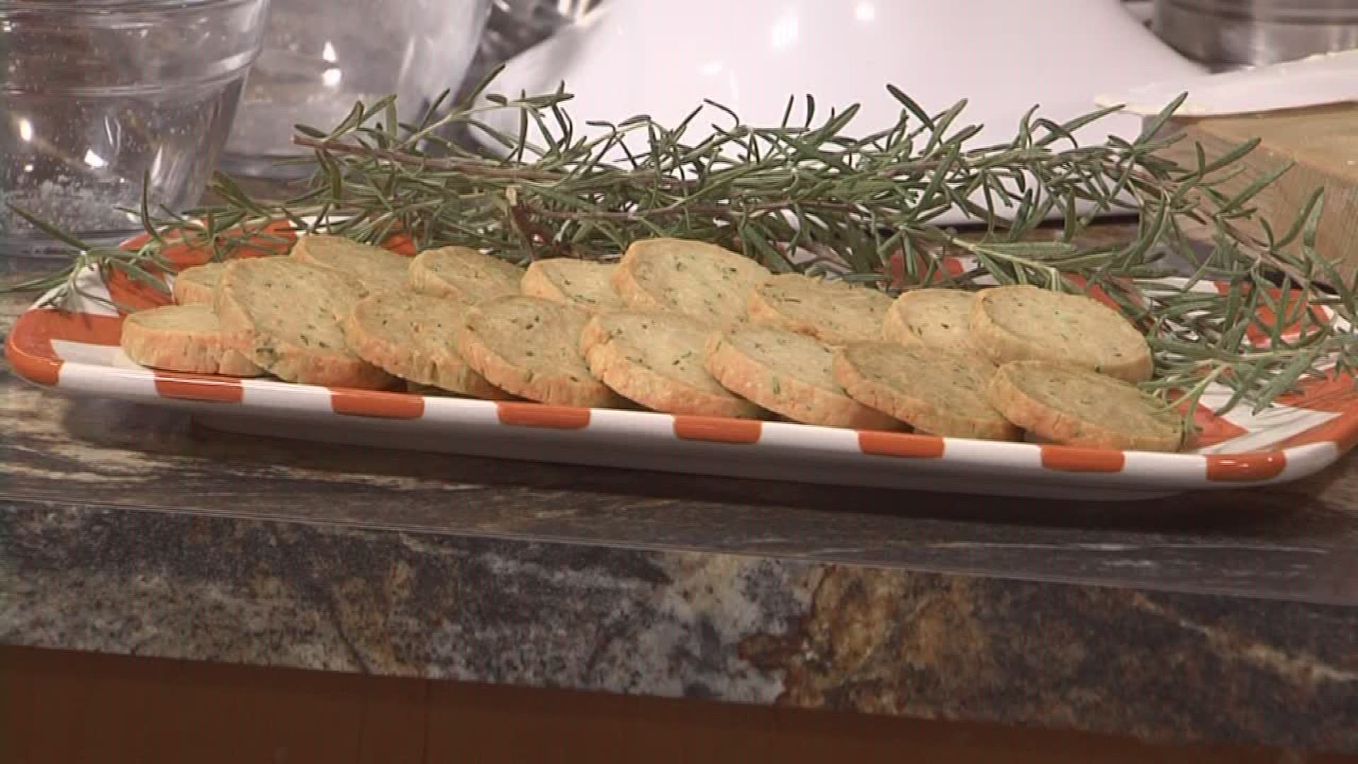 Joy McCabe shares a simple recipe for homemade crackers to take to your tailgateSeptember 7, 2017, 4pm