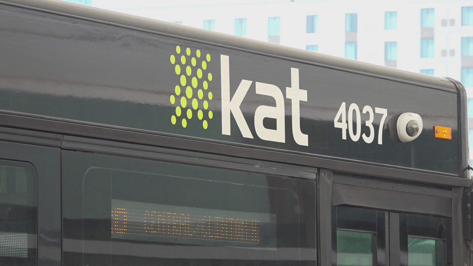 Knoxville City Council approves plan to look into city's bus system ...
