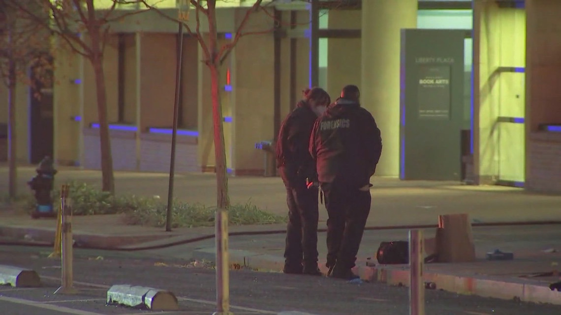 Authorities: Armed man shot by Secret Service near White House while ...