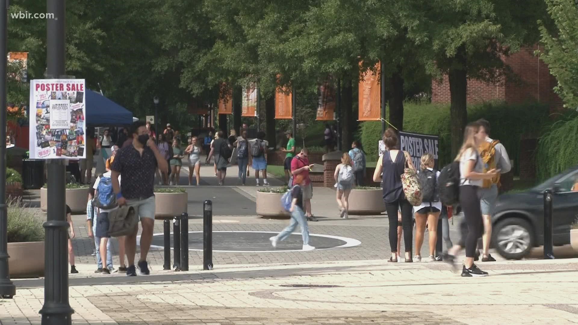 30,000 students are back on campus. Students are required to wear masks in class and labs.
