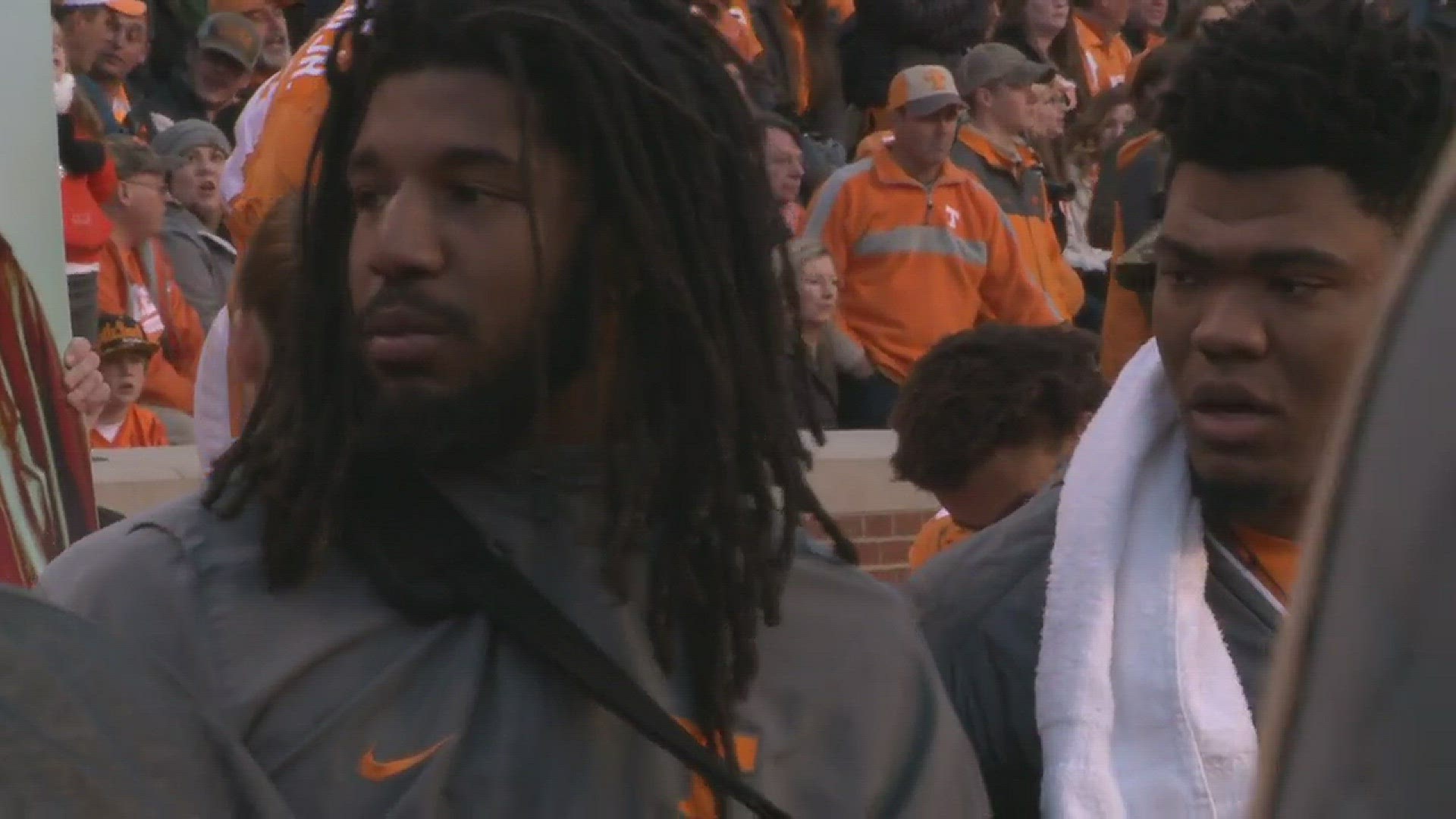 Apparently, Jalen had not seen Aaron Medley warm up on the sidelines. His reaction face is priceless.