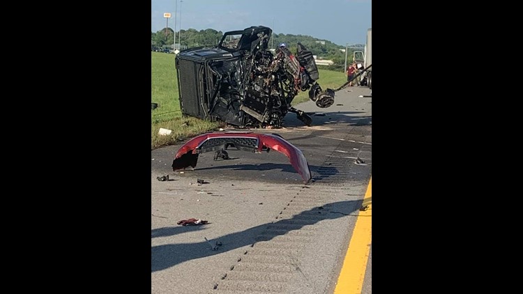 Victims identified in multi-vehicle I-40 crash near Sevierville exit