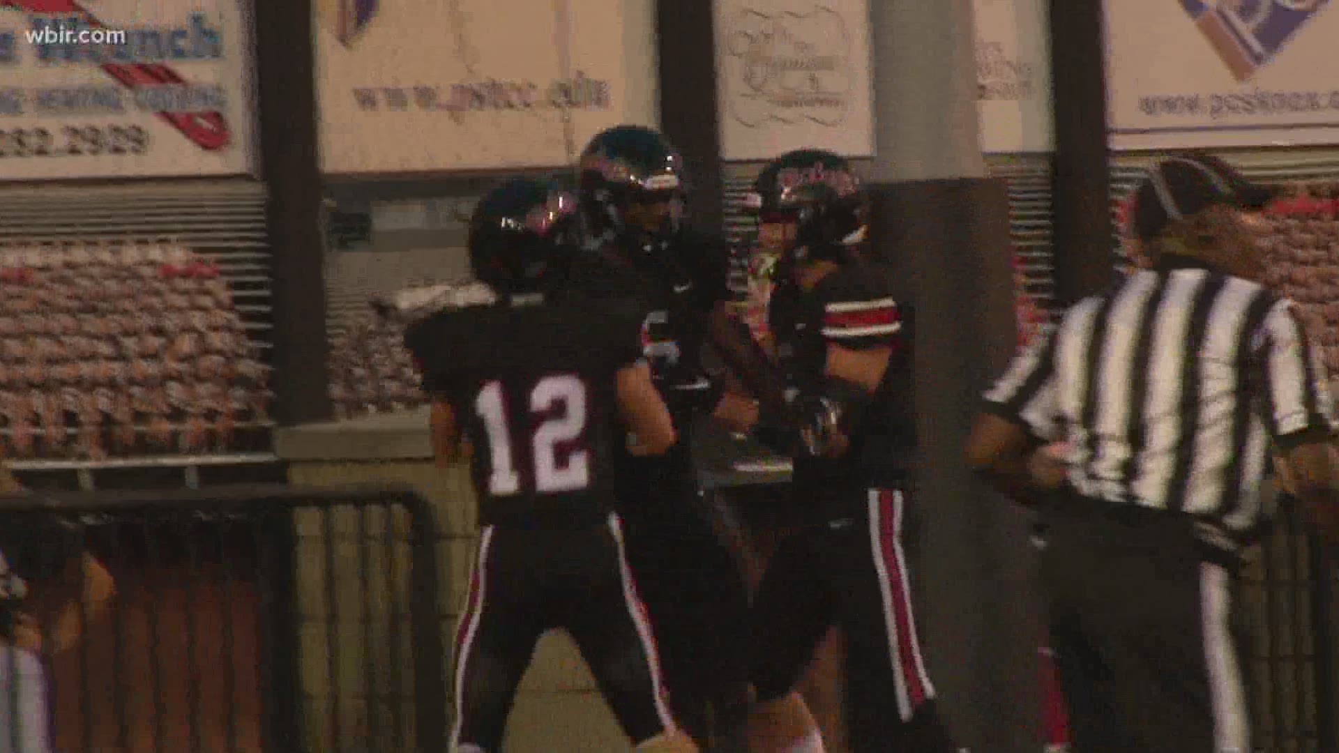 Maryville takes care of business against Cleveland, 34-7 the final.