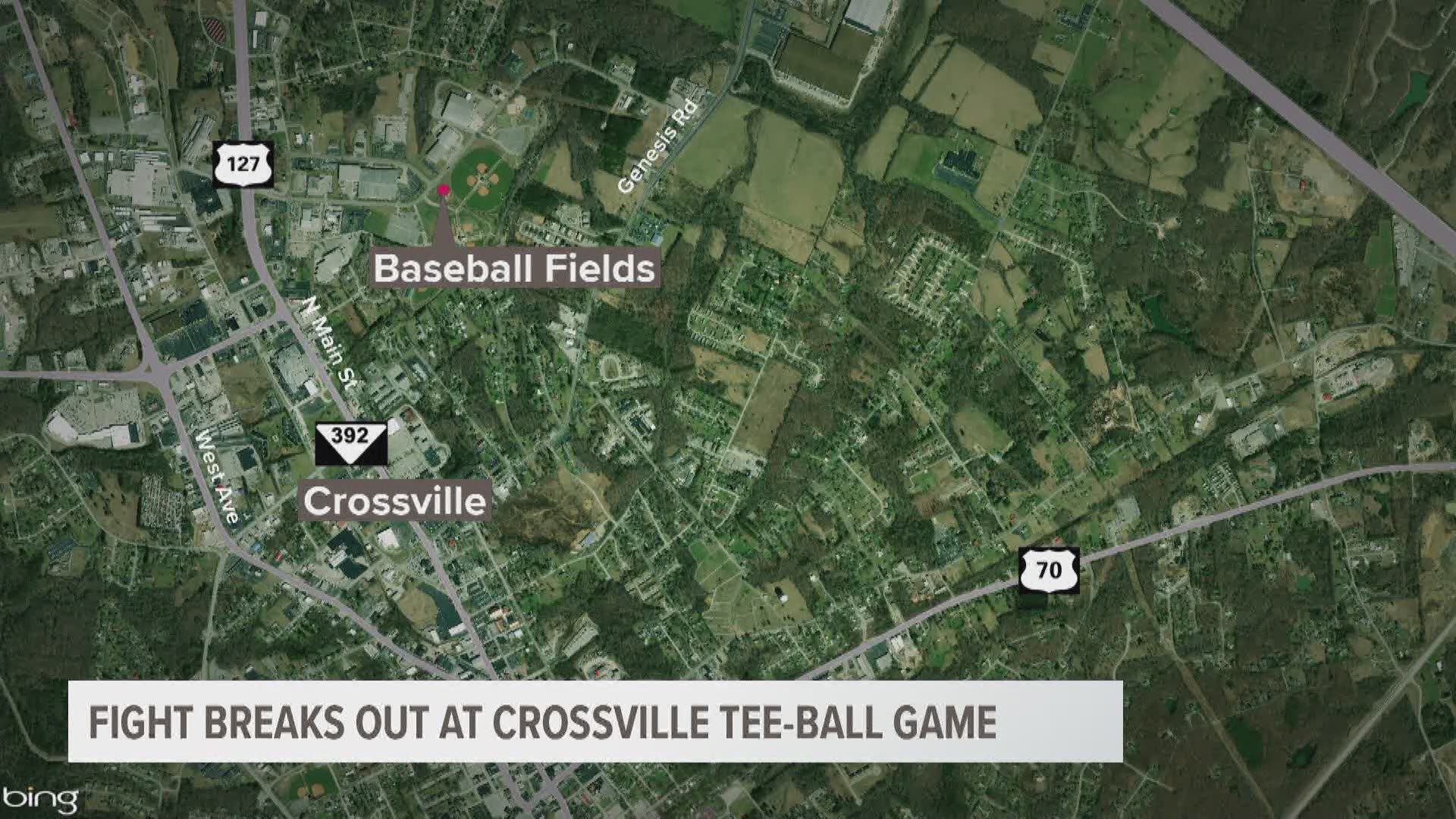 Two kids were hurt in a fight between parents at a tee-ball game in Crossville last Thursday, police say.