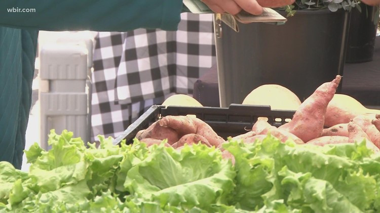 Get your baskets ready! First 2022 Winter Farmers' Market started Saturday in Market Square