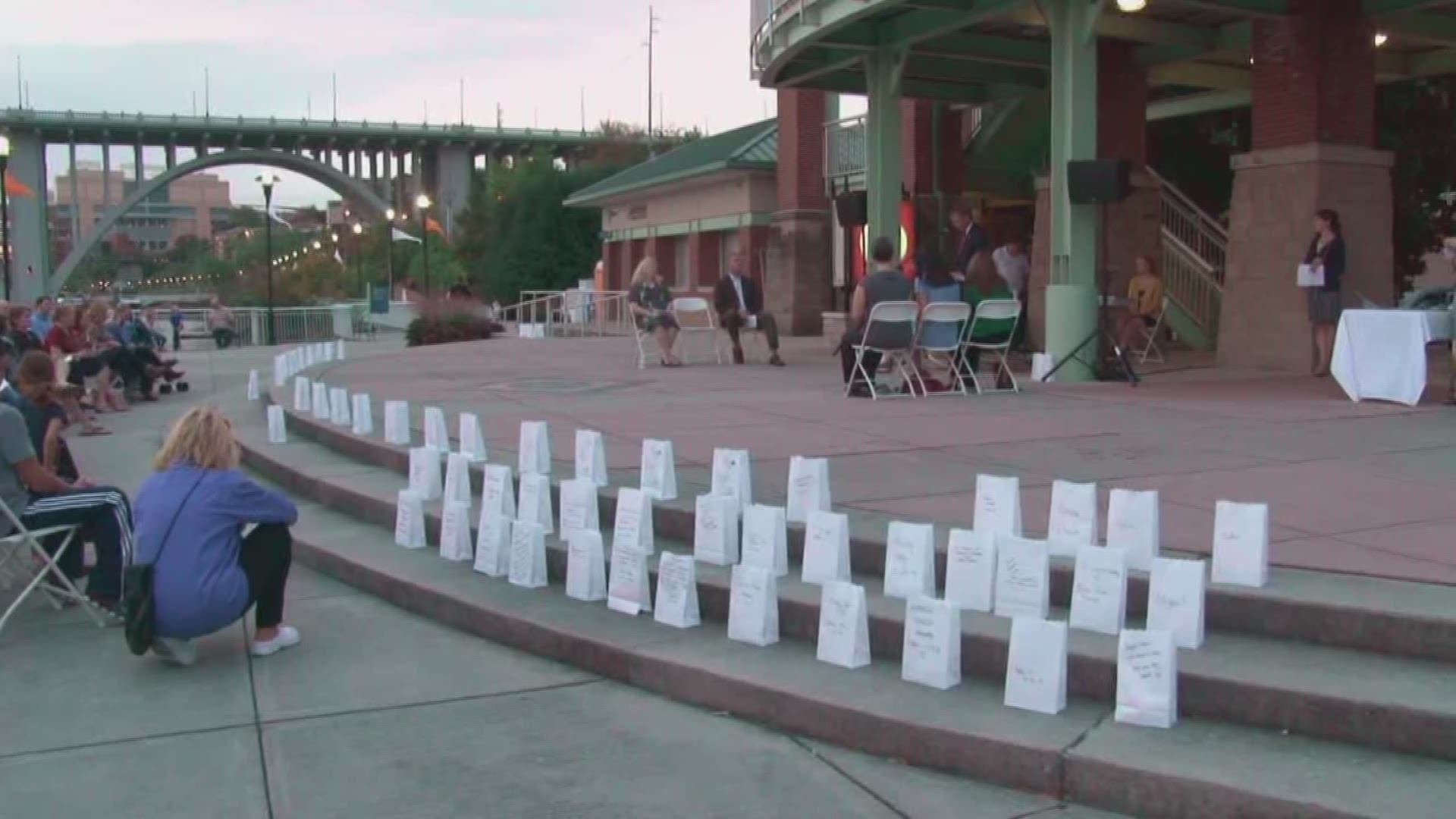 Knoxville community observes Pregnancy and Infant Loss Remembrance Day.