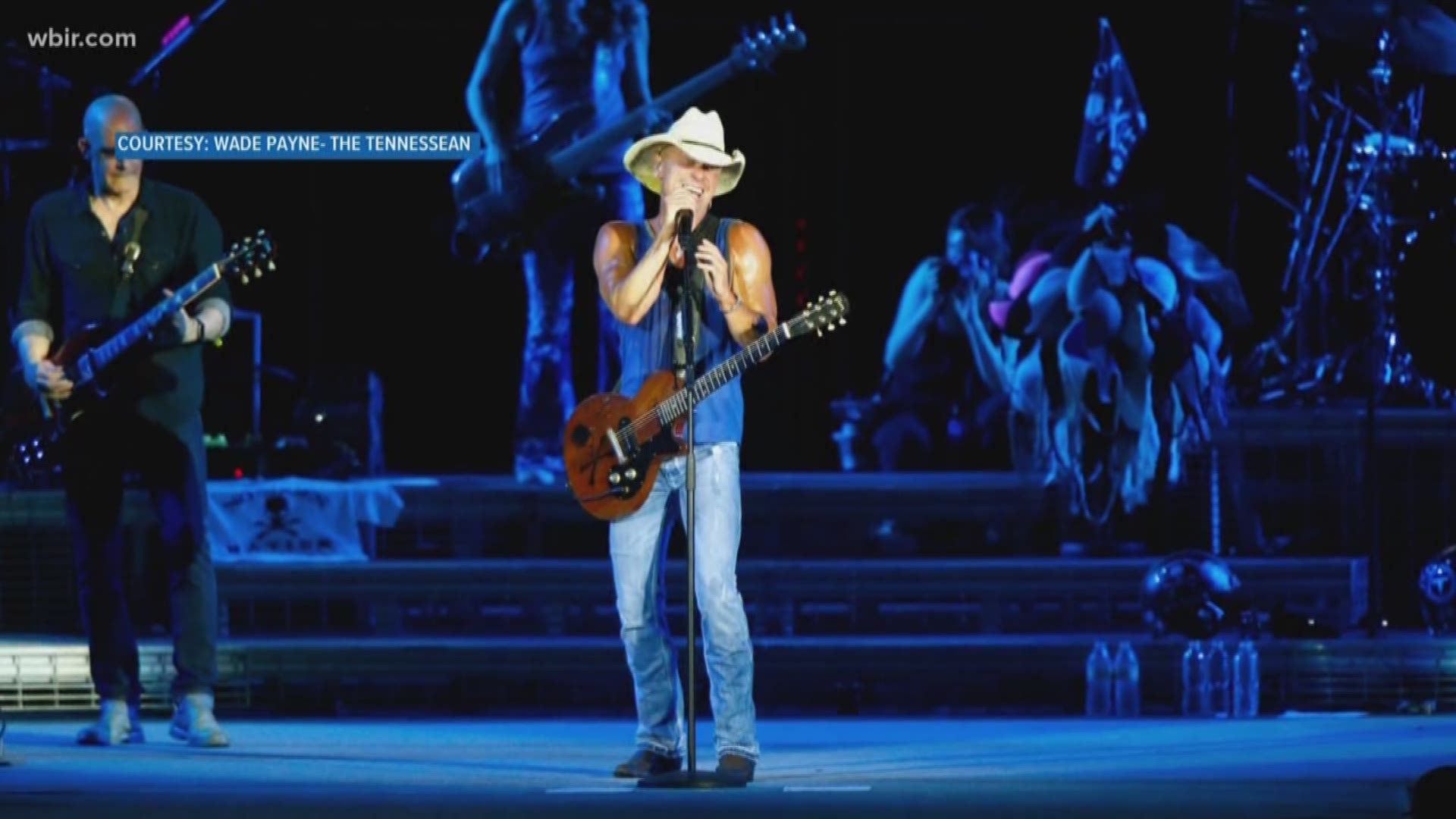 Kenny Chesney tour a recordsmashing night of hits at Nissan Stadium