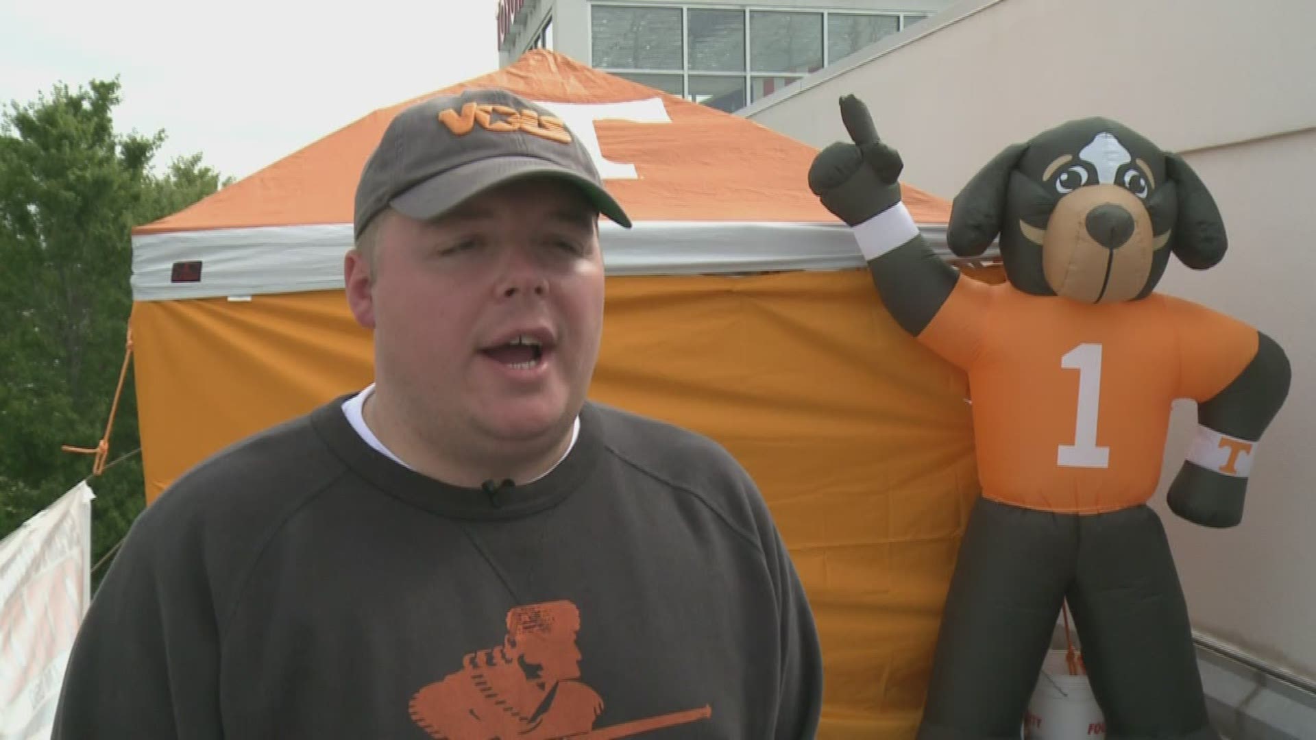 WNML morning co-host Tyler Ivens is now vowing to sleep on the roof of a local business until the Vols get their next win.
