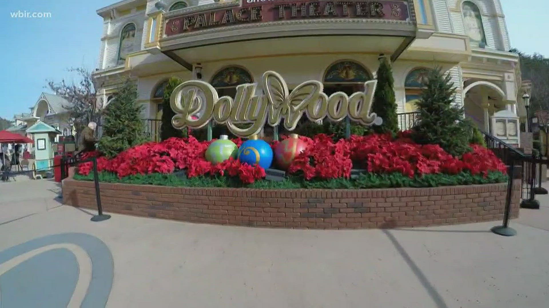 Jan. 3, 2018: Hundreds of people braved the cold to spend one last day at Dollywood before the park closes for the season.