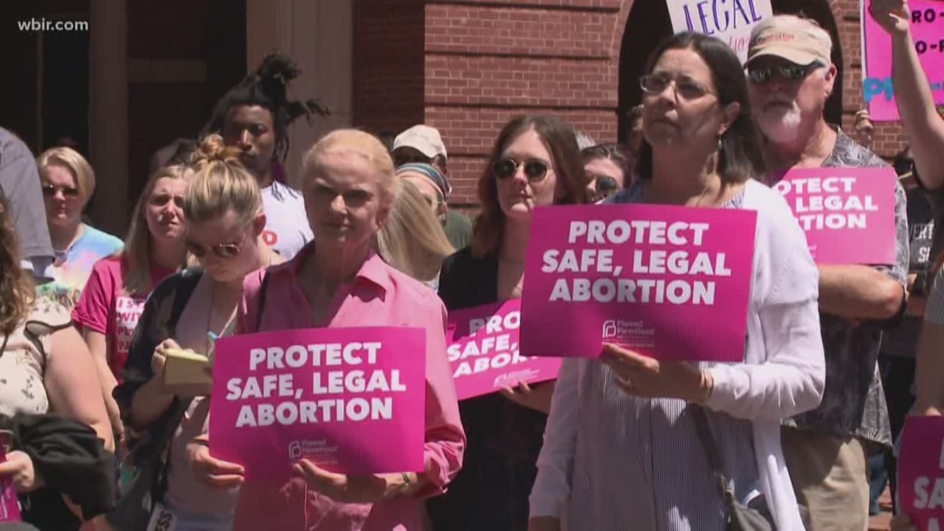 State lawmakers are renewing the abortion debate across the county. Plus, patients are being diverted from the only hospital in Fentress County. These headlines and more aired on 10News at 6 on Wednesday, May 22, 2019.