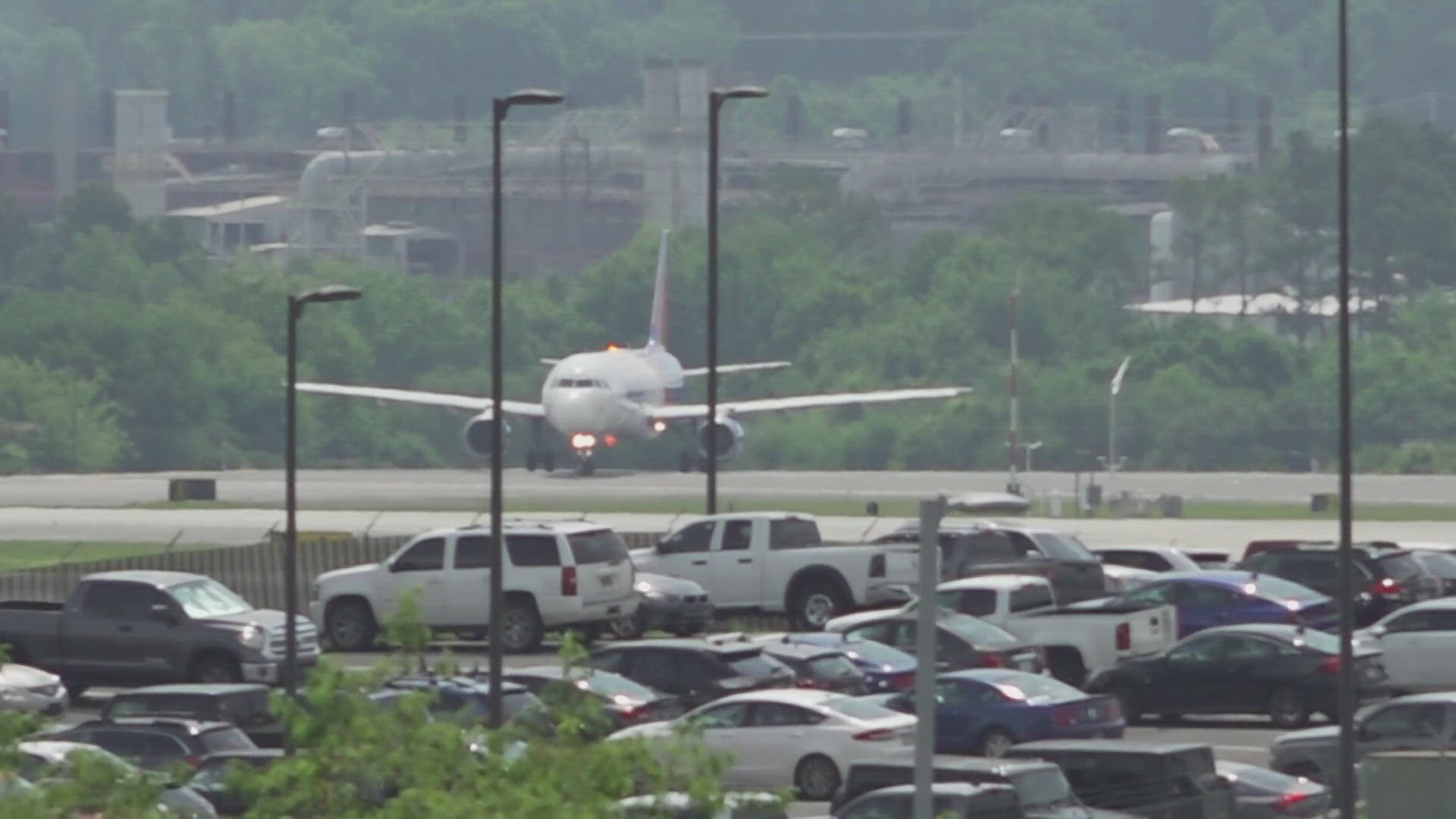 A training program for high-paying aviation mechanic jobs is being developed in Blount County.