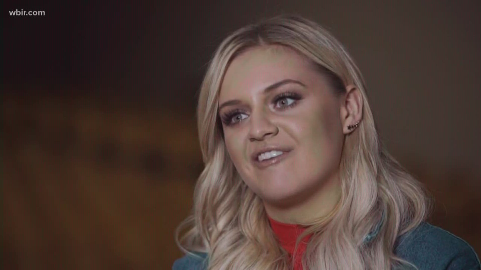 Nov. 2, 2017: Kelsea Ballerini reminisces on high school, and talks to WBIR anchor Beth Haynes about her upcoming album release, wedding and tour.