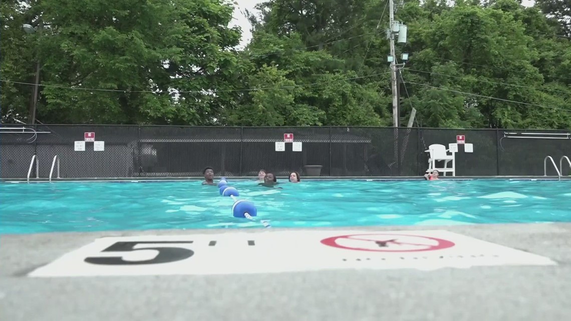 Study shows 79% of children from households that make less than $50,000 per year lack swimming skills - Vimarsana News