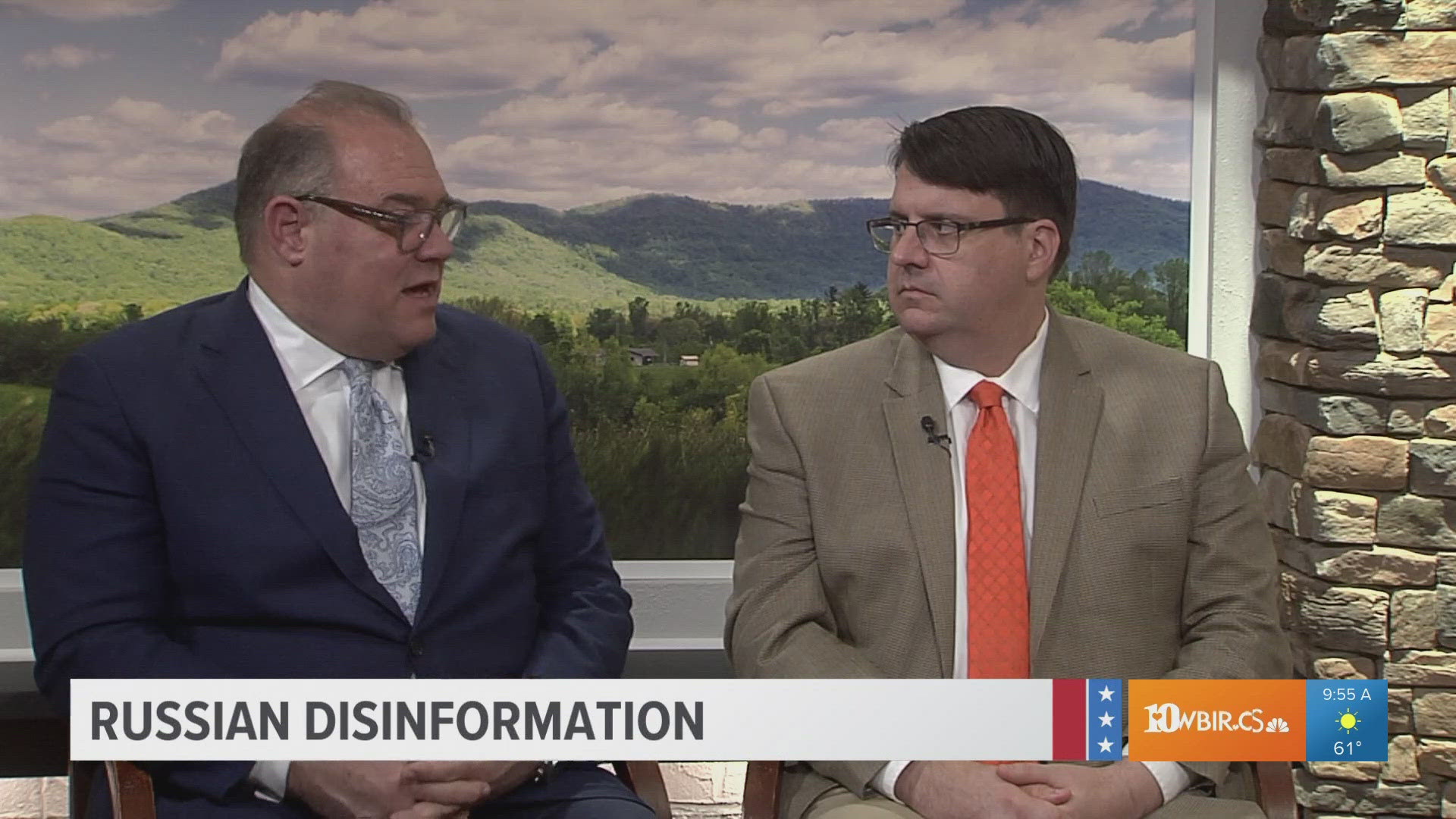 Knoxville City Councilman Andrew Roberto and Hancen Sale talk about proposed city charter amendment on district elections.