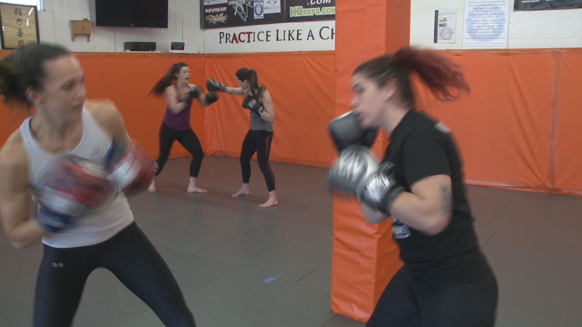 Punch, kick, choke A mixed martial arts event is coming to Knoxville
