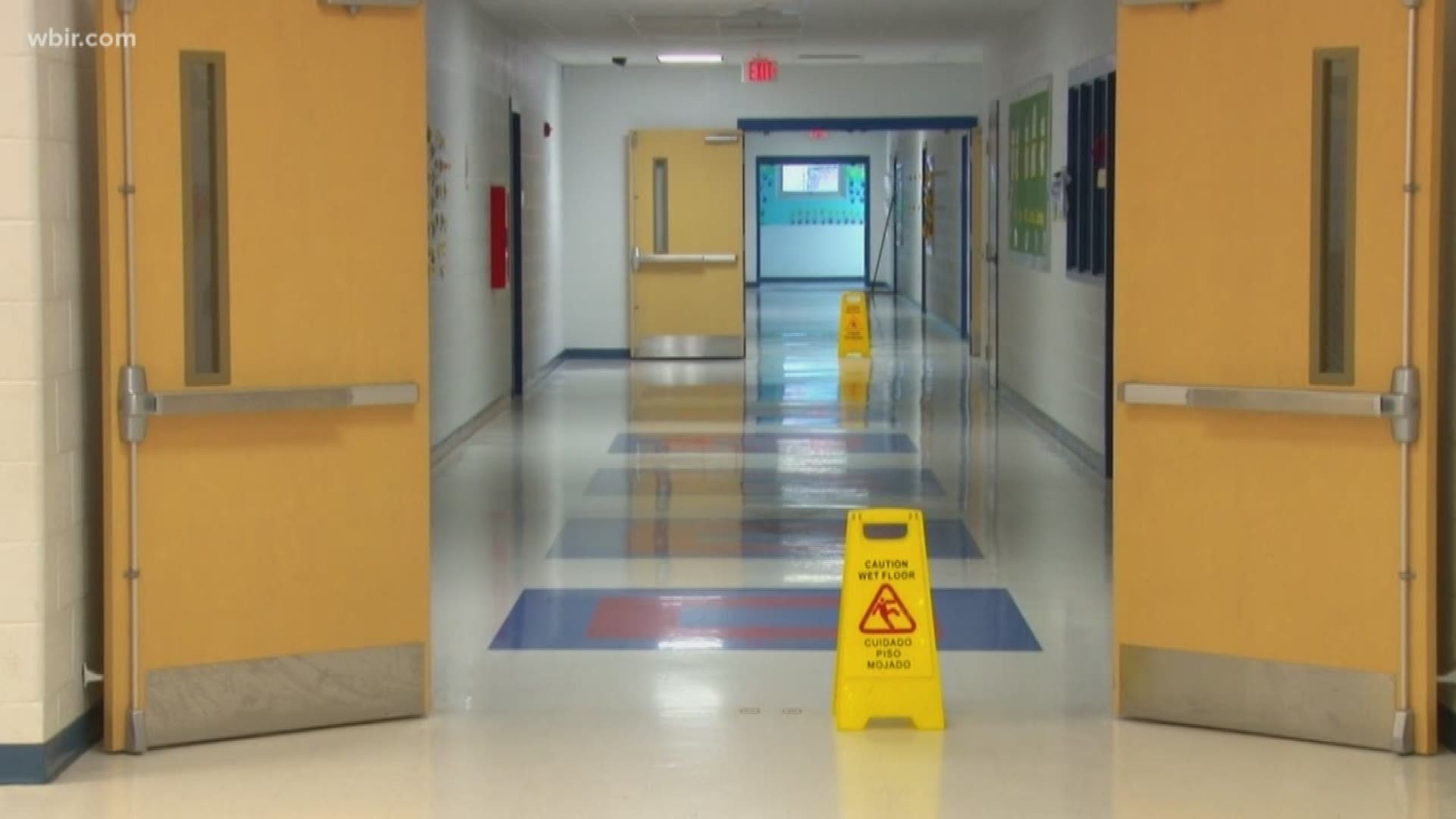 Scott Co. and Oneida schools are closed the rest of the week (Feb. 6-8, 2019) because so many students and teachers were sick. Local clinics say they are packed with sick kids and adults.