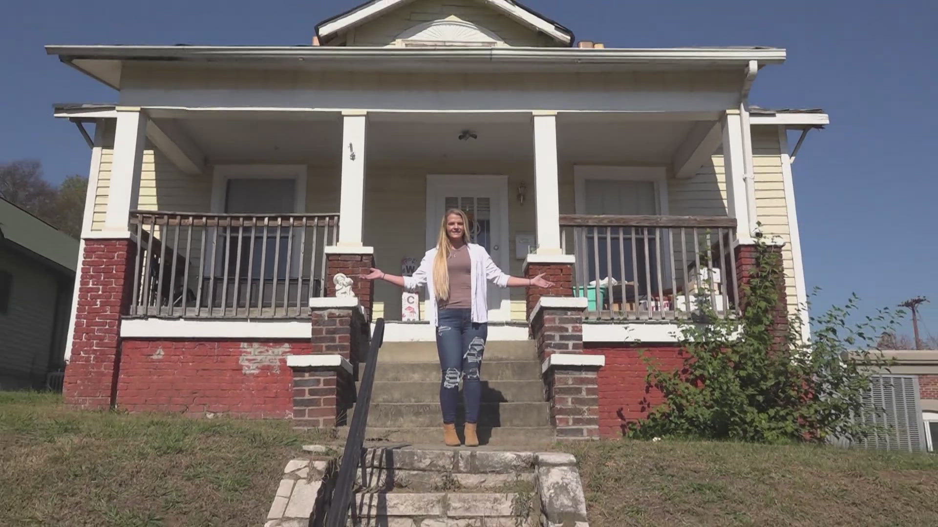 The Knoxville woman opened the house to help other women battling substance abuse. 