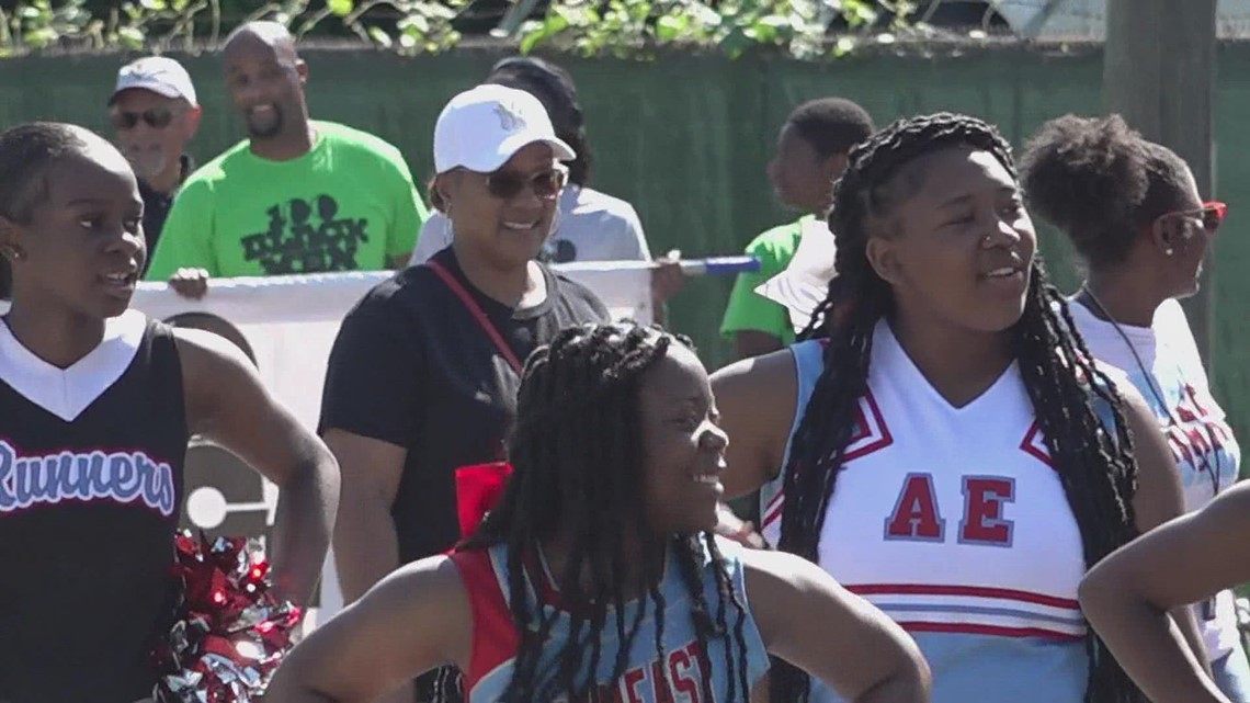 Knoxville celebrates with memorial march and parade