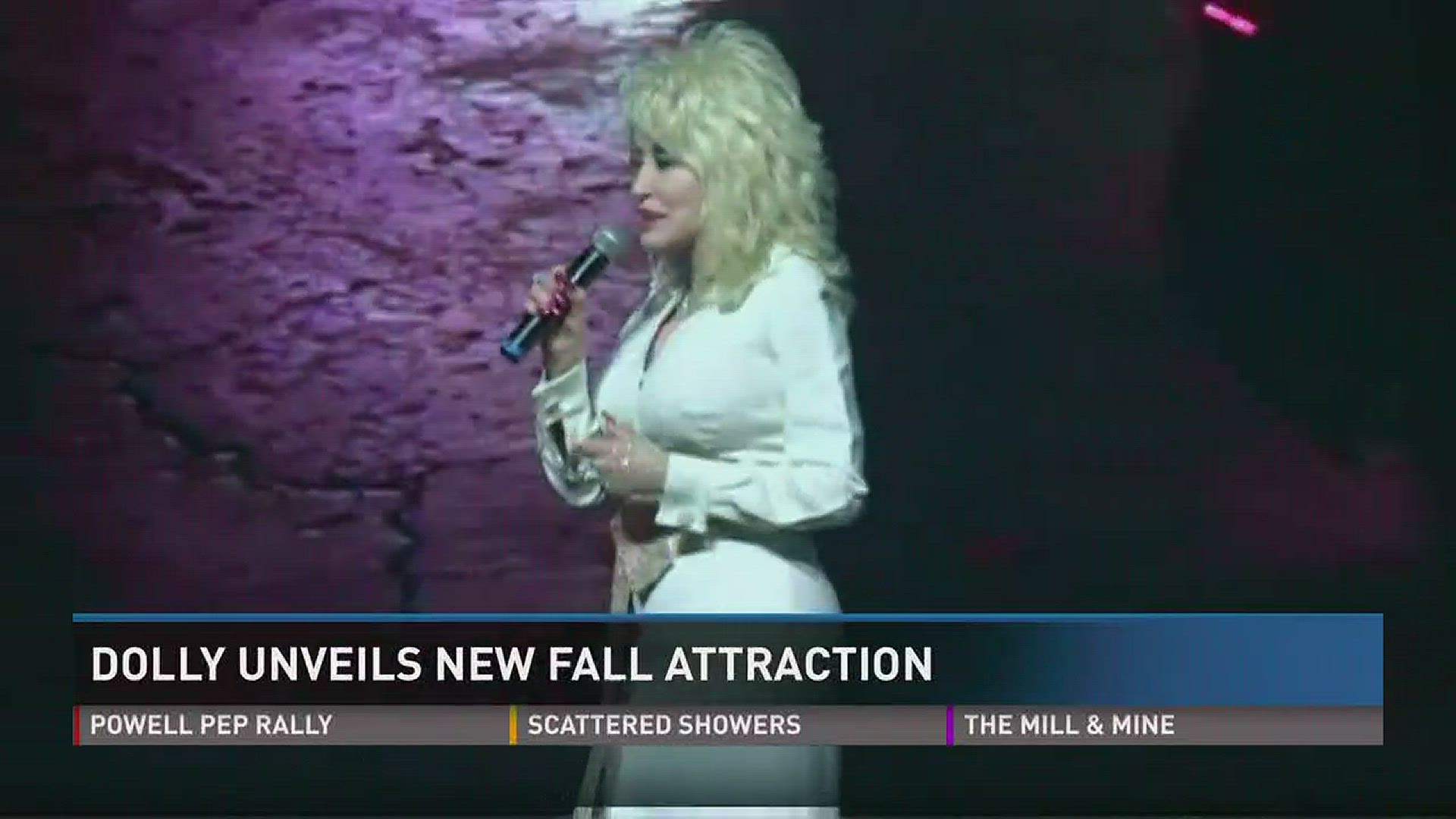 Dolly unveiled The Great Pumpkin Luminights festival.