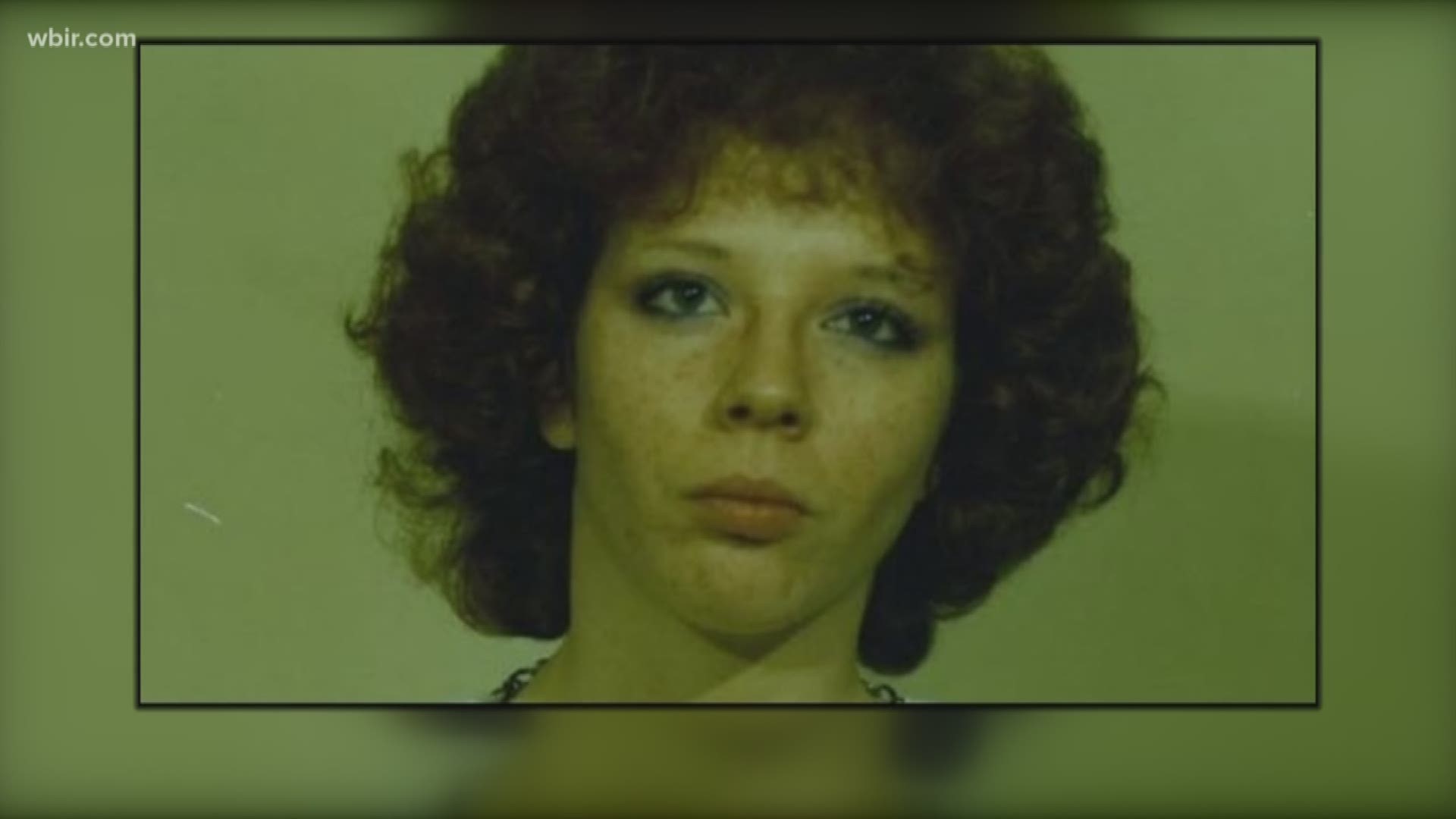 Tina Farmer was found dead along an East Tennessee interstate in 1985, but she remained missing and unidentified for more than three decades.  The suspected serial killer who murdered her and 5 other women has not been caught.