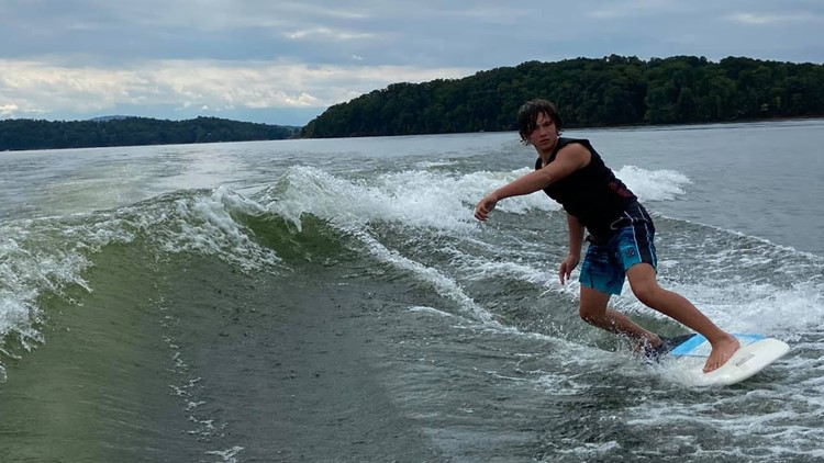 Jefferson County student riding wave of success as pro wakesurfer