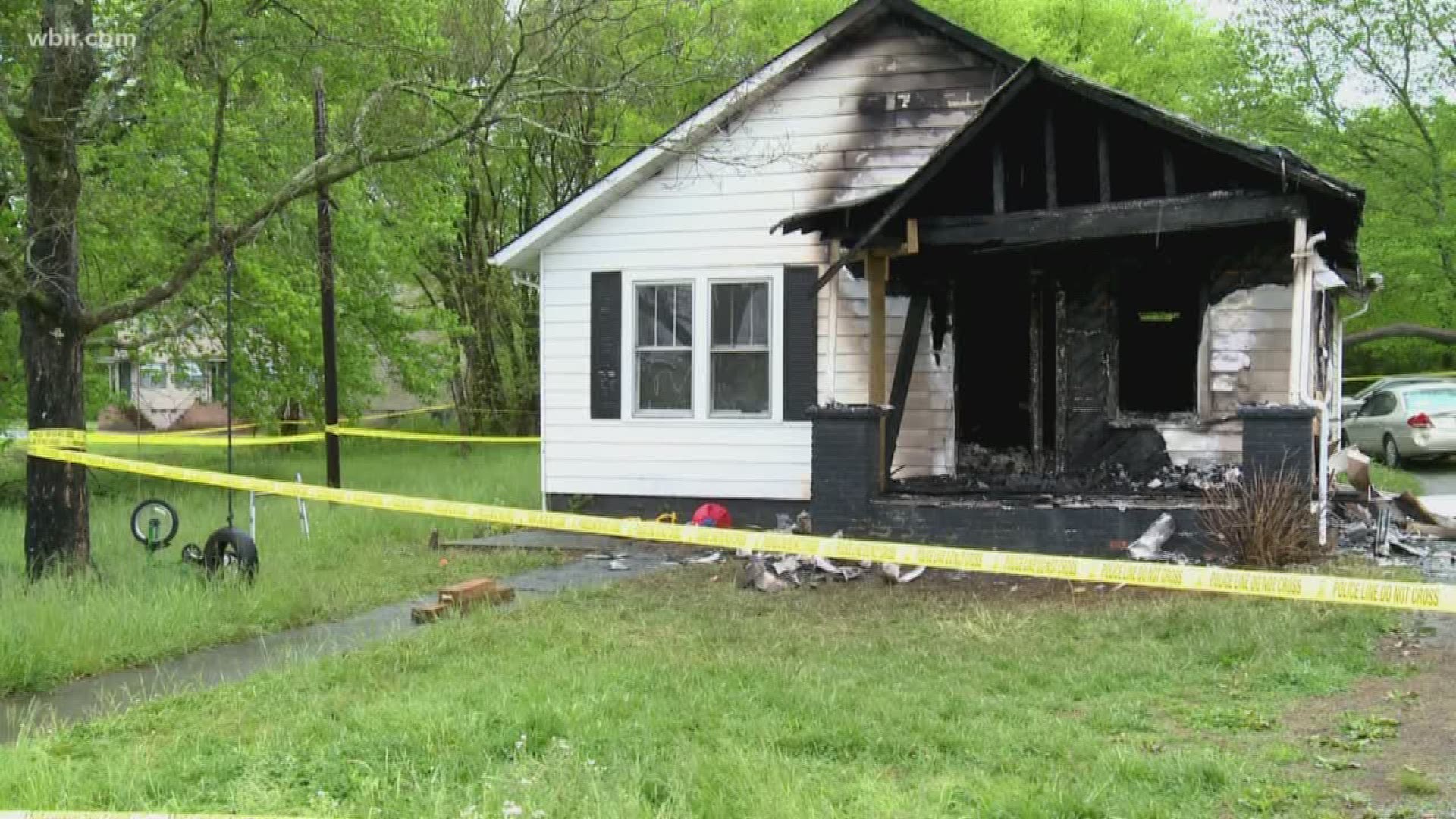 April 23, 2018: Alcoa Police continue to look for answers after a Sunday morning fire killed four adults and two children.