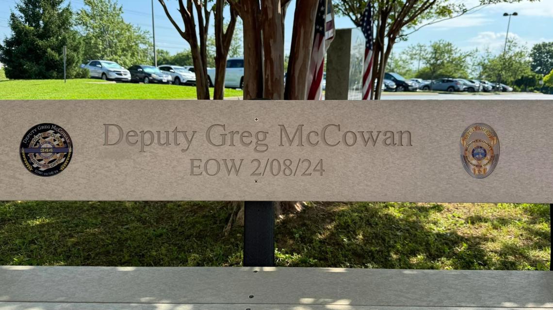 Fallen BCSO Deputy Greg McCowan honored with a bench | wbir.com