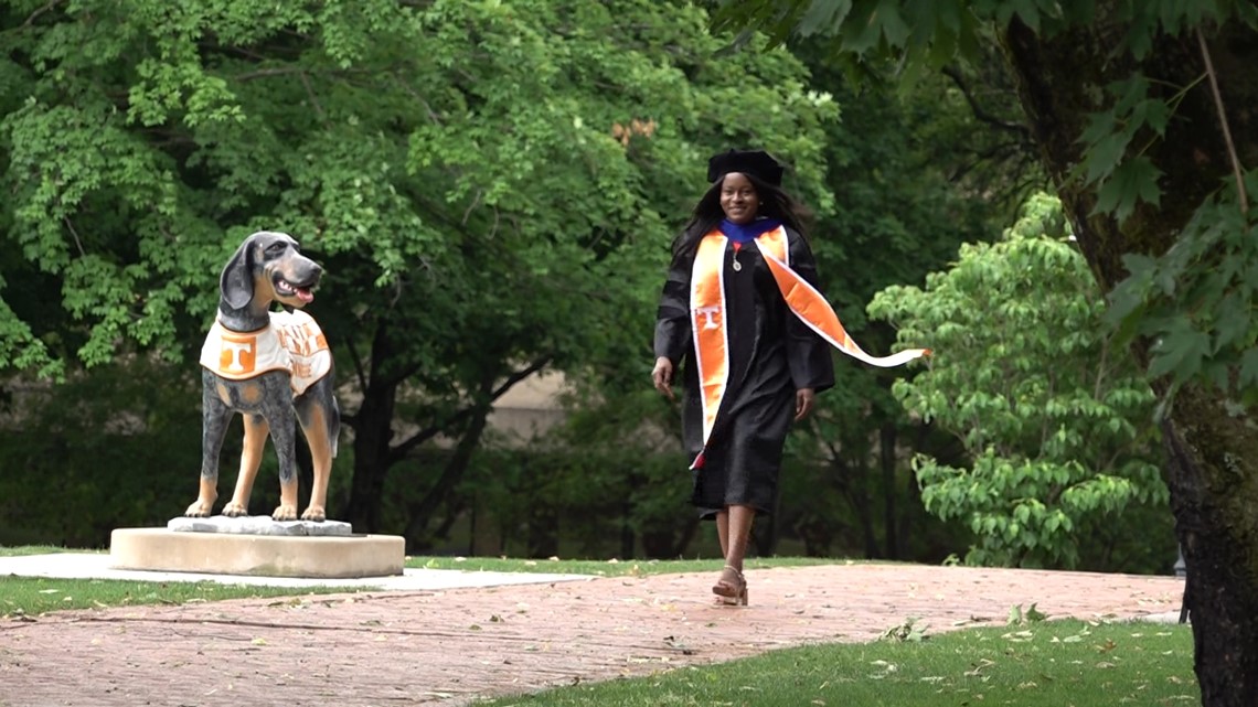 Featured speaker at UT graduate hooding on Saturday to be a Deaf scientist getting her PhD - Vimarsana News