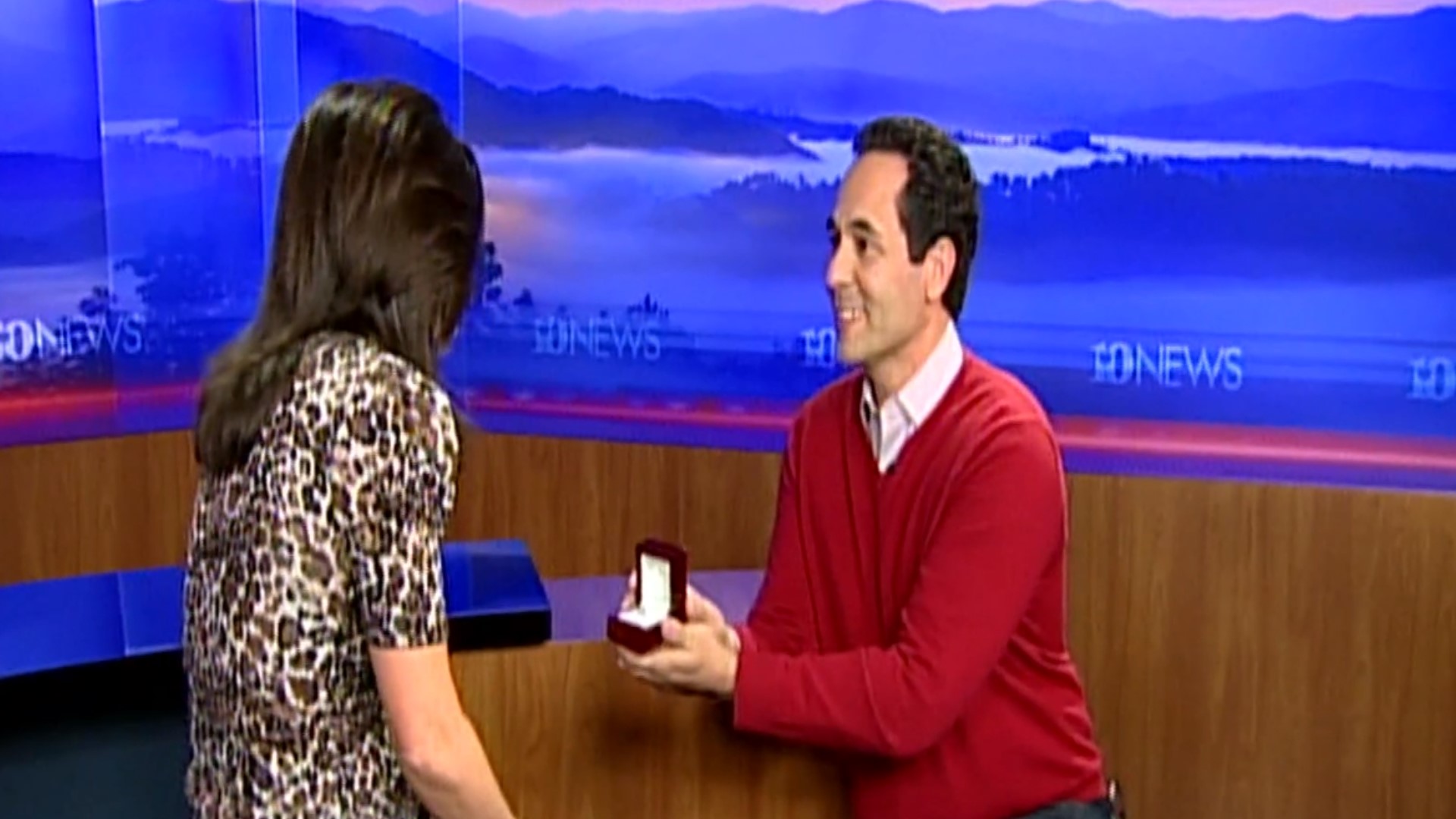 Former WBIR anchor Seth Grossman decided to pop the question in a spectacular way in 2013 while Beth was recording a taping for the evening newscast.