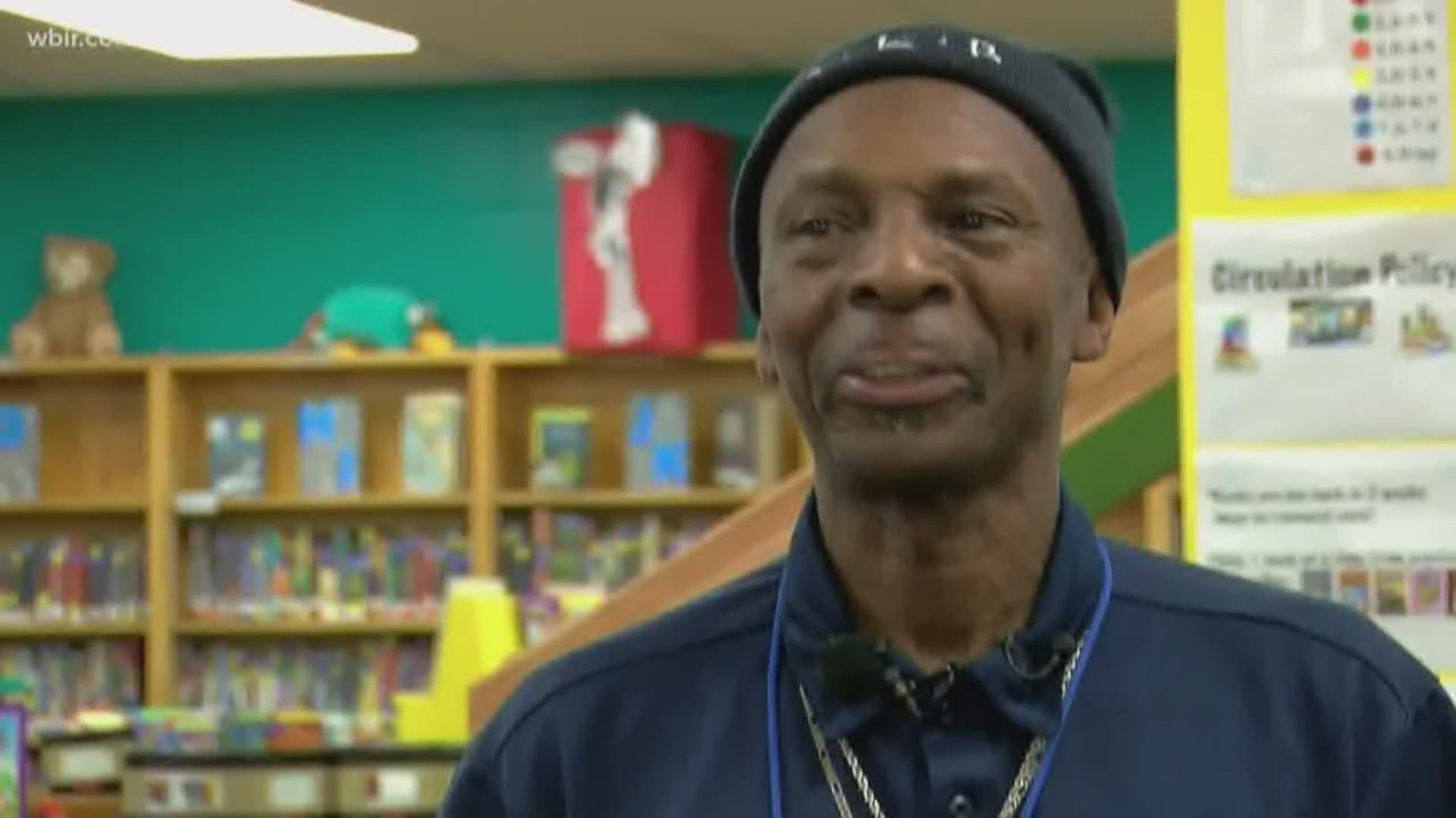 An elementary school in the Memphis area is raising money to buy a car for its custodian.