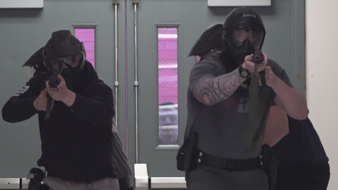 Loudon Police practice response for active shooter situations in high school - Vimarsana News