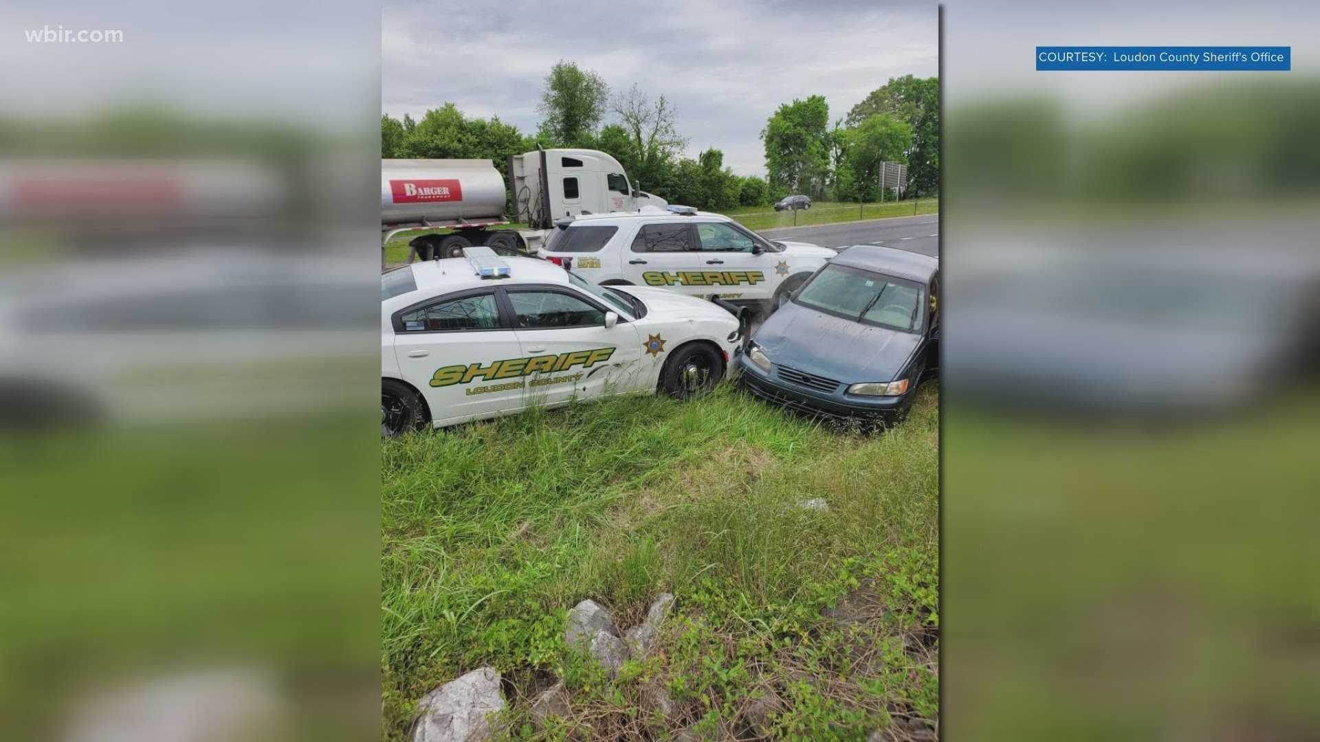 The sheriff's office says Dionta Arnold was hiding behind his vehicle when deputies were called out to an abandoned house.