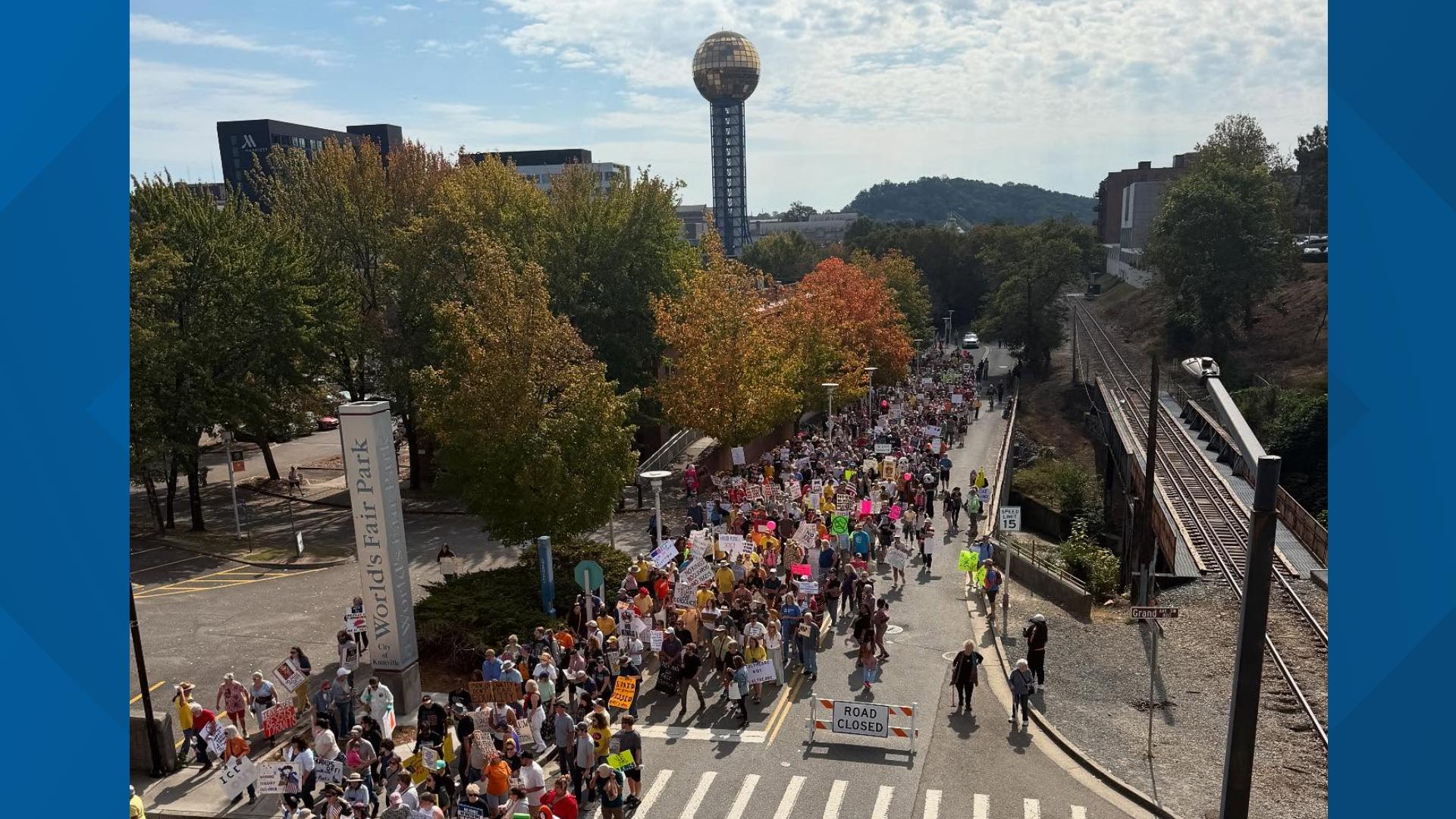 Thousands attend second 'No Kings' protests in East Tennessee | wbir.com