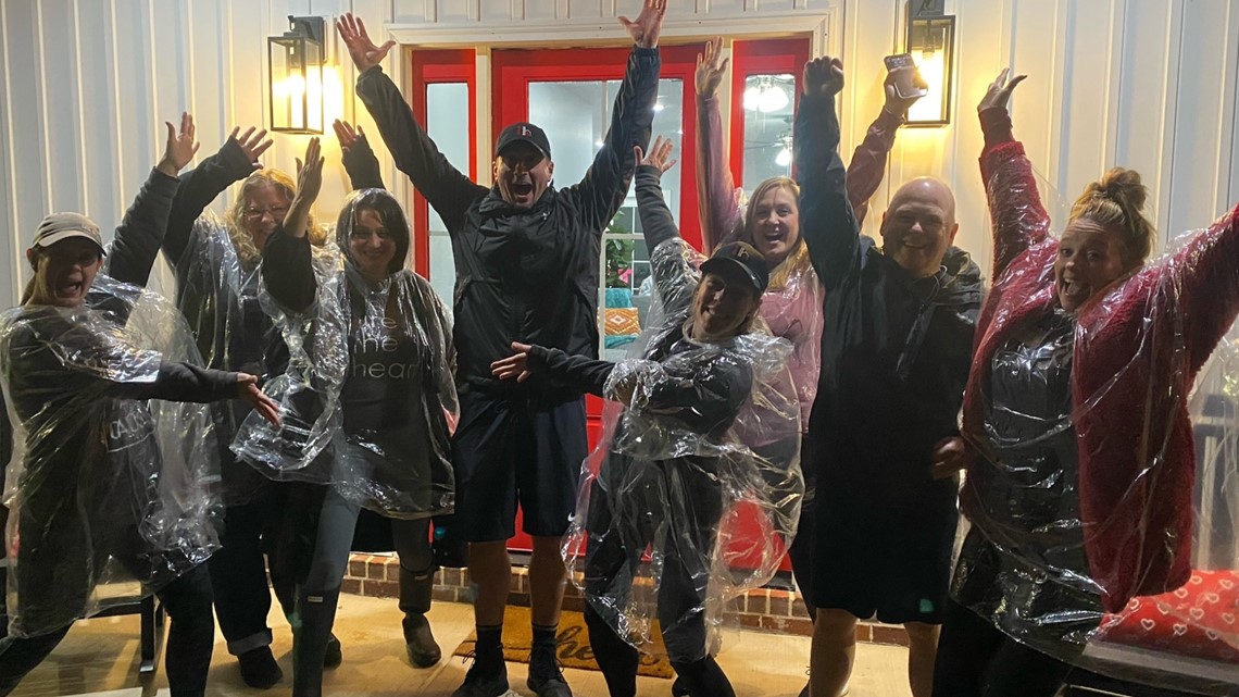 East Tennessee man walks 52 miles in a single day to help children in foster care - Vimarsana News