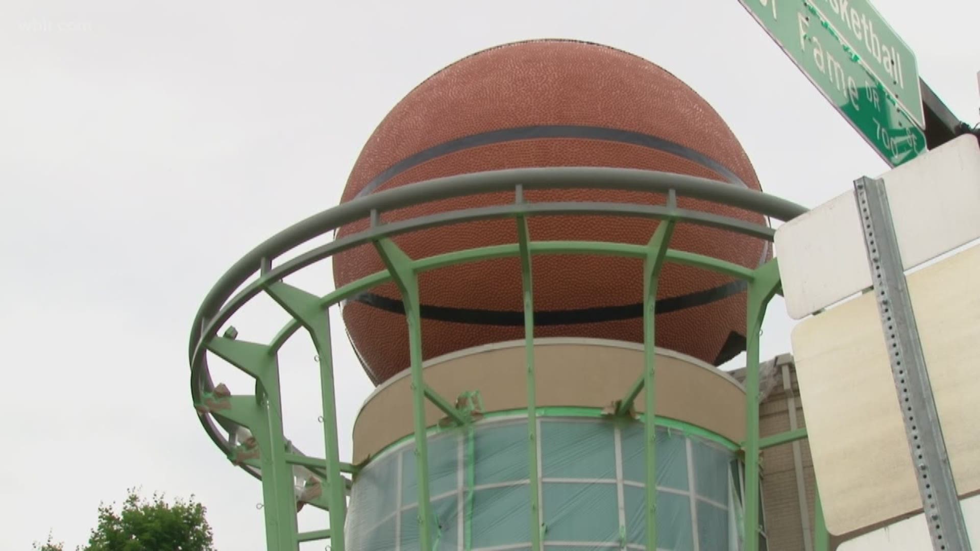 The giant basketball that's part of Knoxville's skyline is getting a fresh coat of paint
