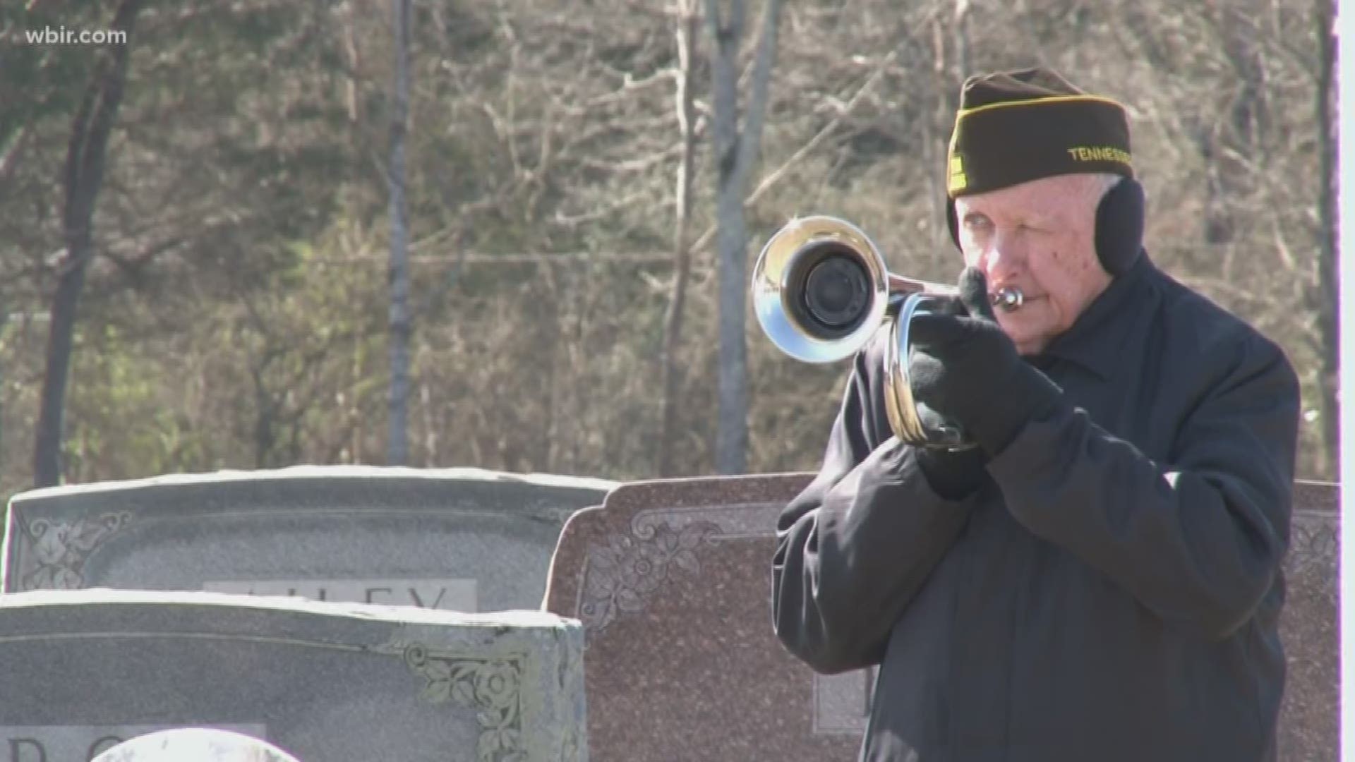 Over 100 strangers laid an unclaimed Air Force veteran to rest in her hometown of Dandrige, Tennessse.