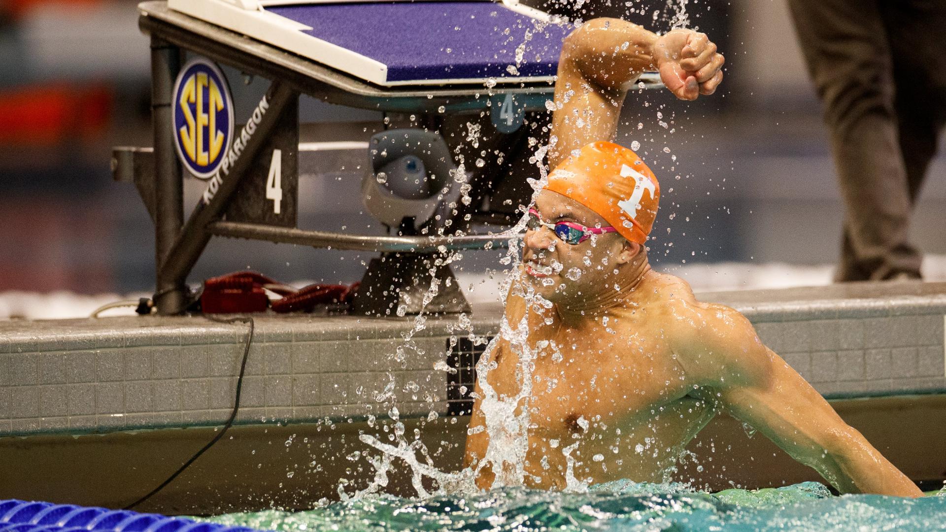 Here's how Jordan Crooks did in the 50 free in the Olympics | wbir.com
