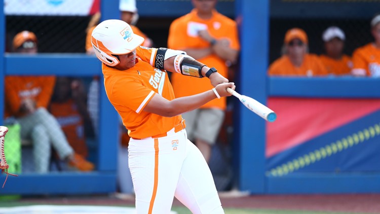 No. 4 Tennessee softball eliminated from College World Series by No. 3 Florida State, 5-1