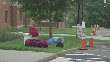 UT Students begin moving in on campus