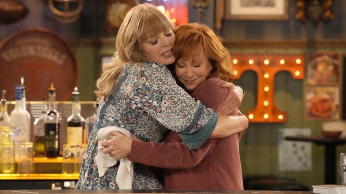 Reba's new NBC sitcom 'Happy's Place' will be set in Knoxville | wbir.com