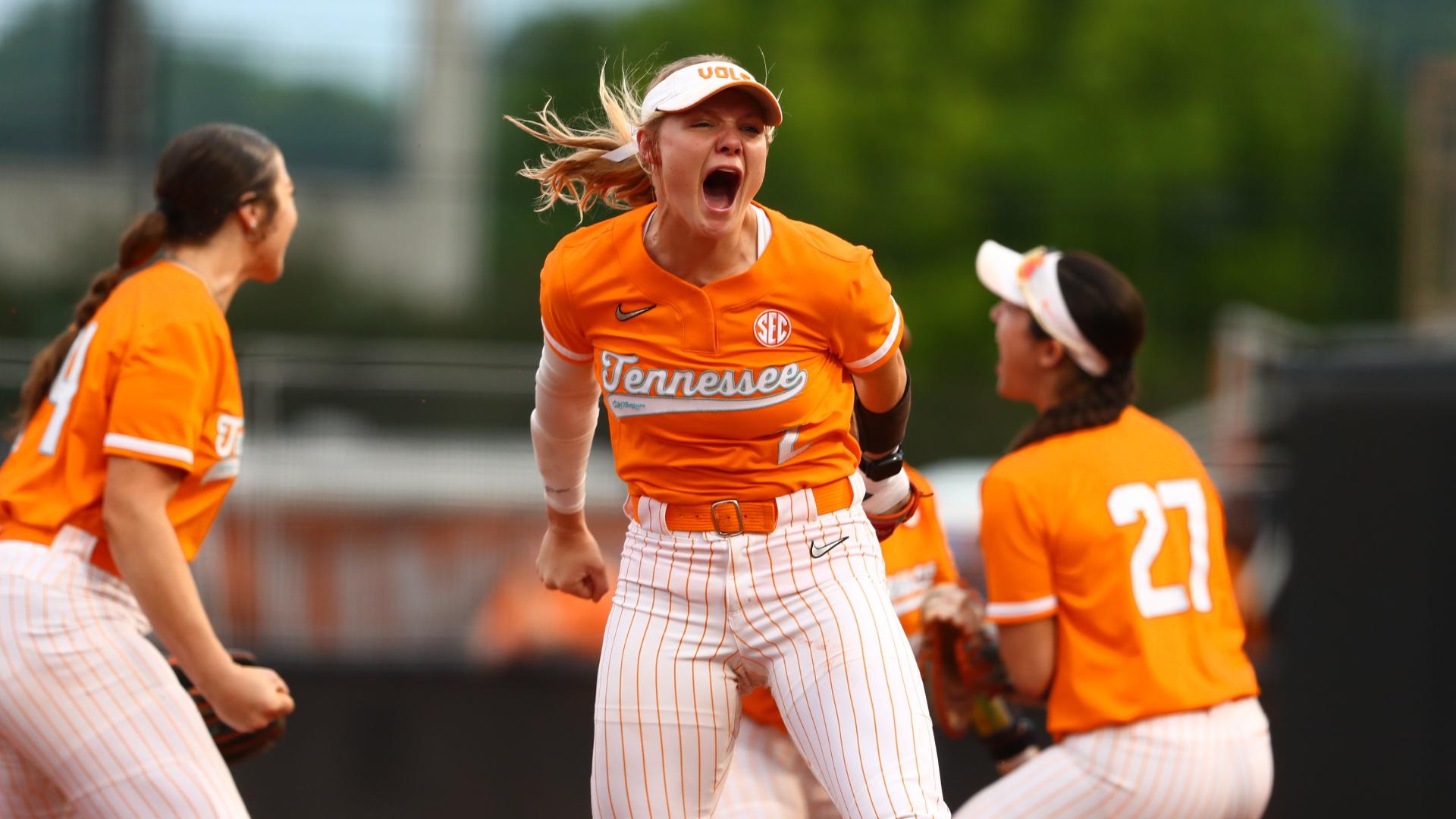 Tennessee Softball Clinches Back To Back Outright Sec Regular Season Titles For The First Time 7727