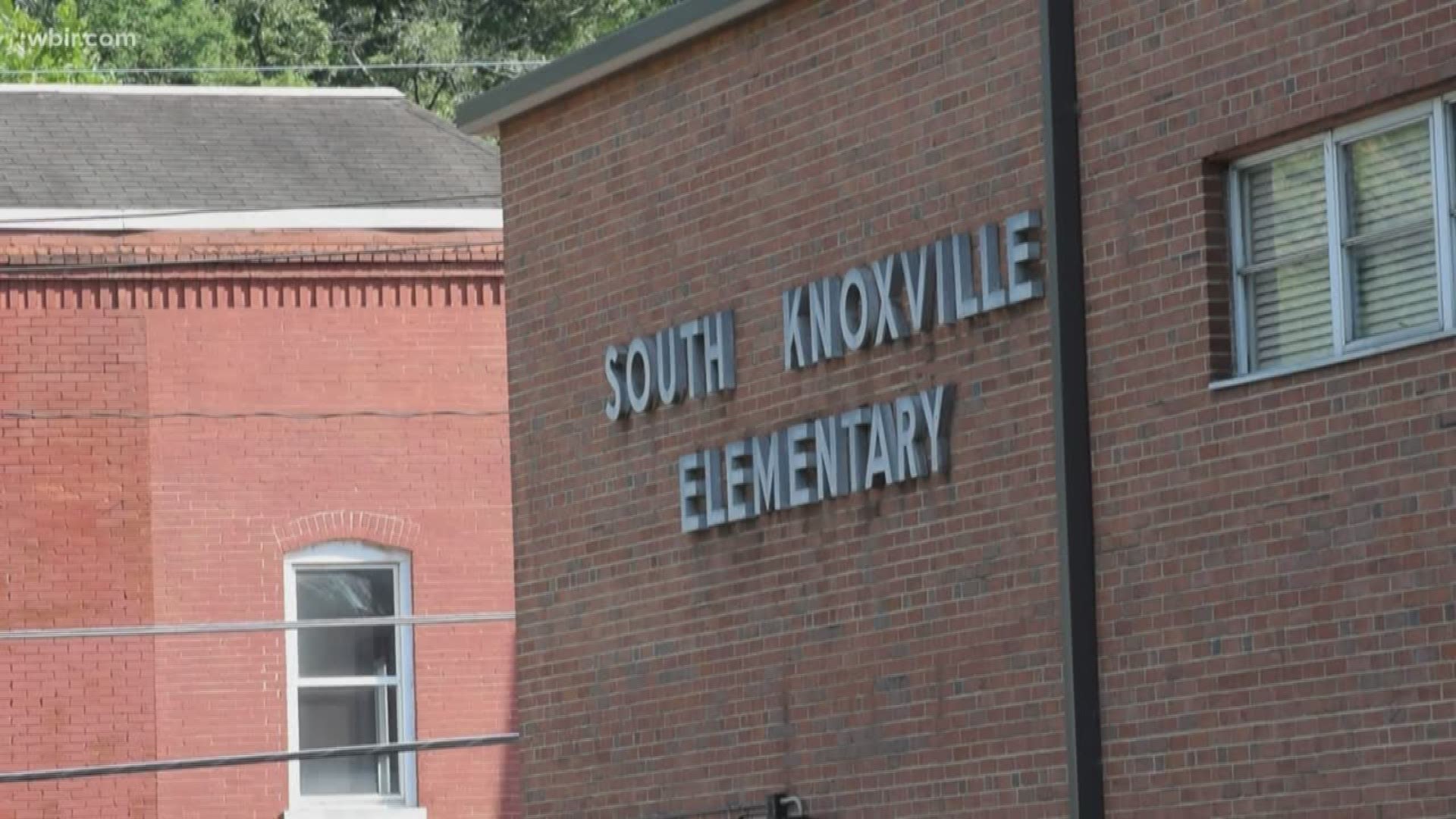 South Knoxville Elementary School wants its pre-K and kindergarten students to see the Vols play. To donate your tickets, drop them off or mail them to the school.