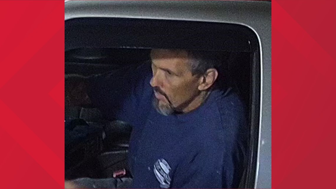 Knoxville police searching for man accused of stealing $2,500 in copper ...