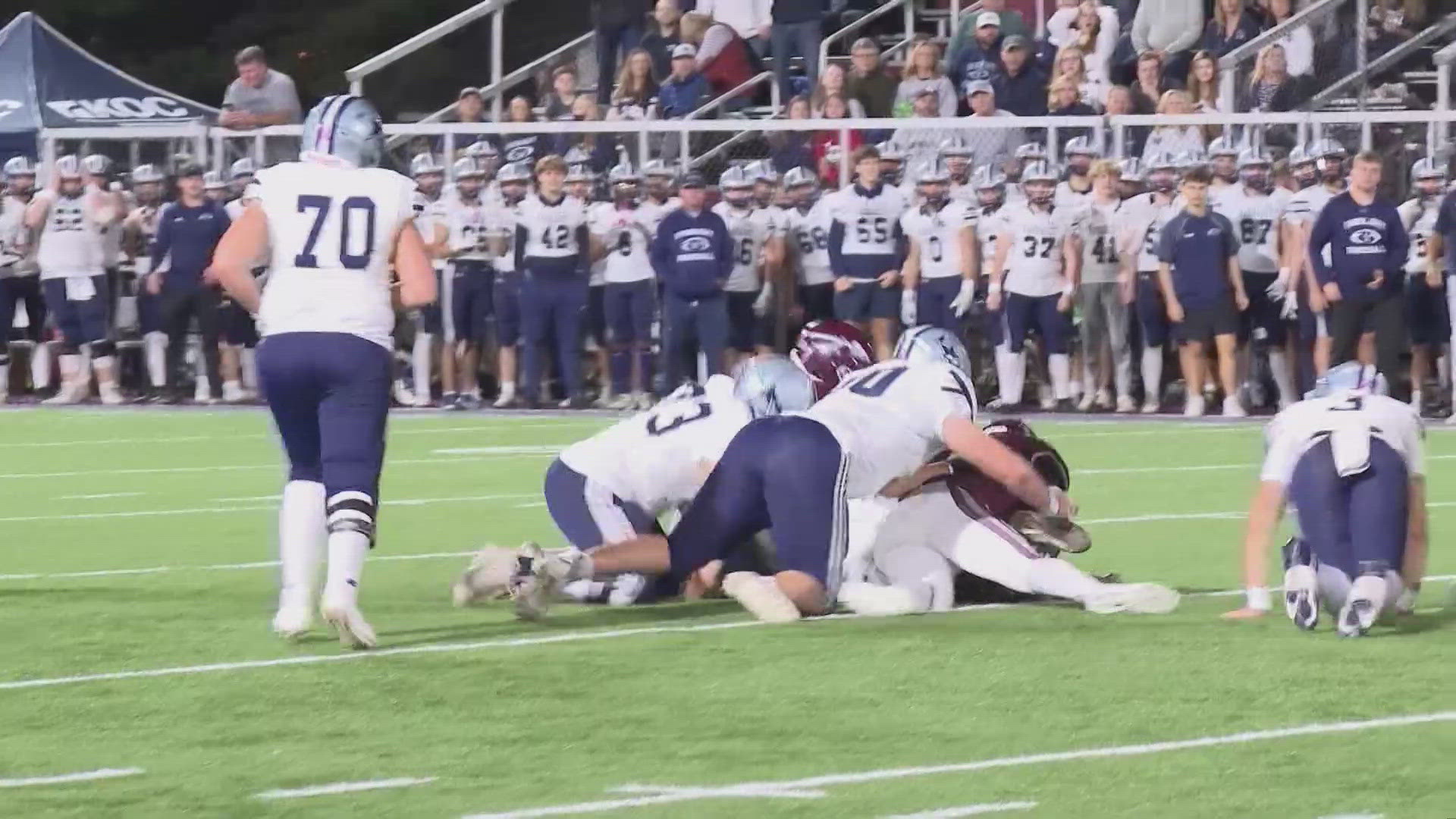 Dobyns-Bennett beat Farragut in the first matchup of high school football playoffs Friday night.